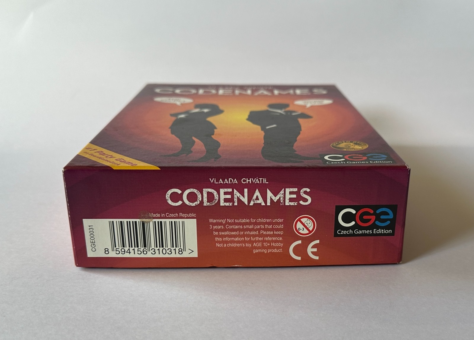 CODENAMES Party Game 2015 Czech Games Edition Complete in Box