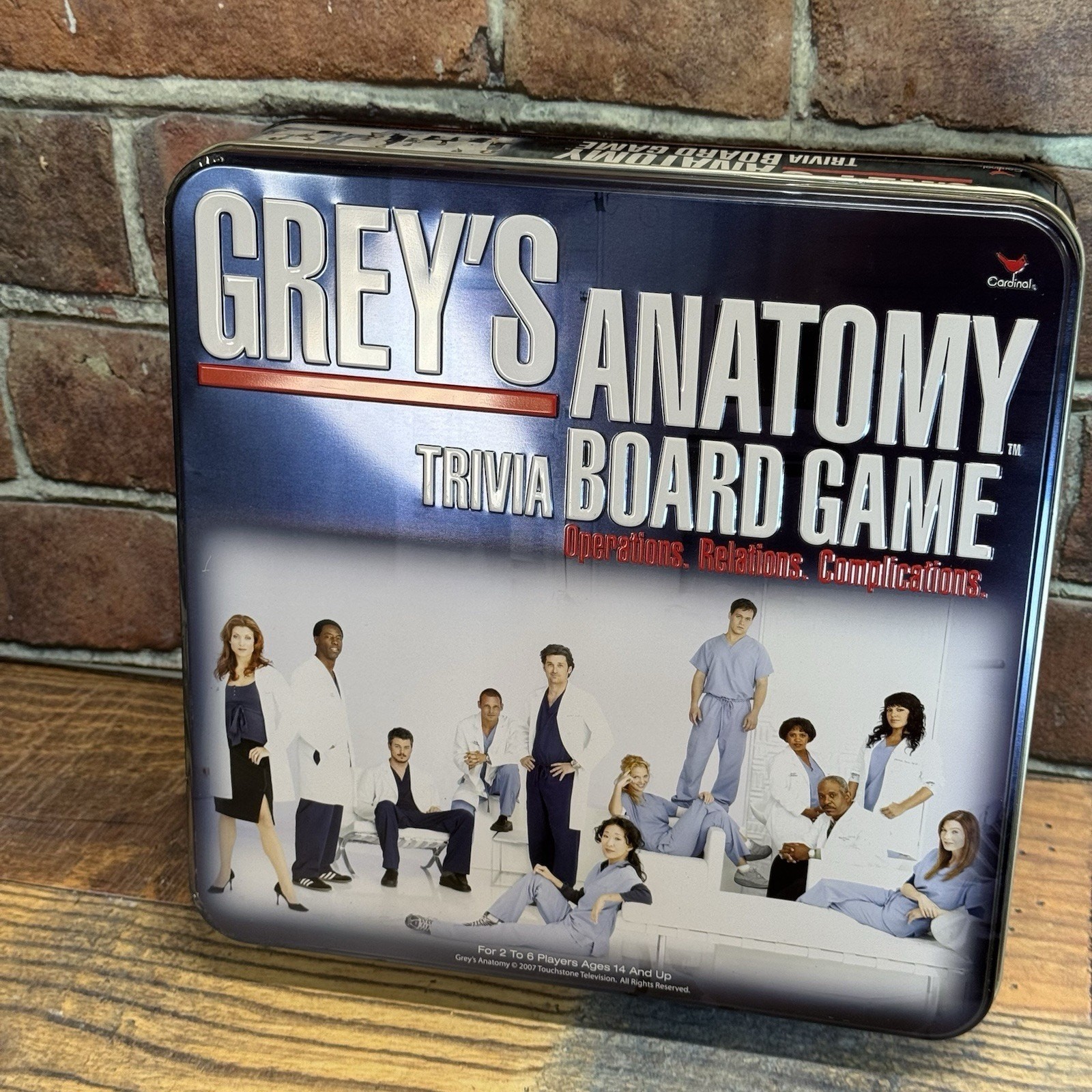 Greys Anatomy Trivia Board Game by Cardinal – 2007 Edition – Metal Tin