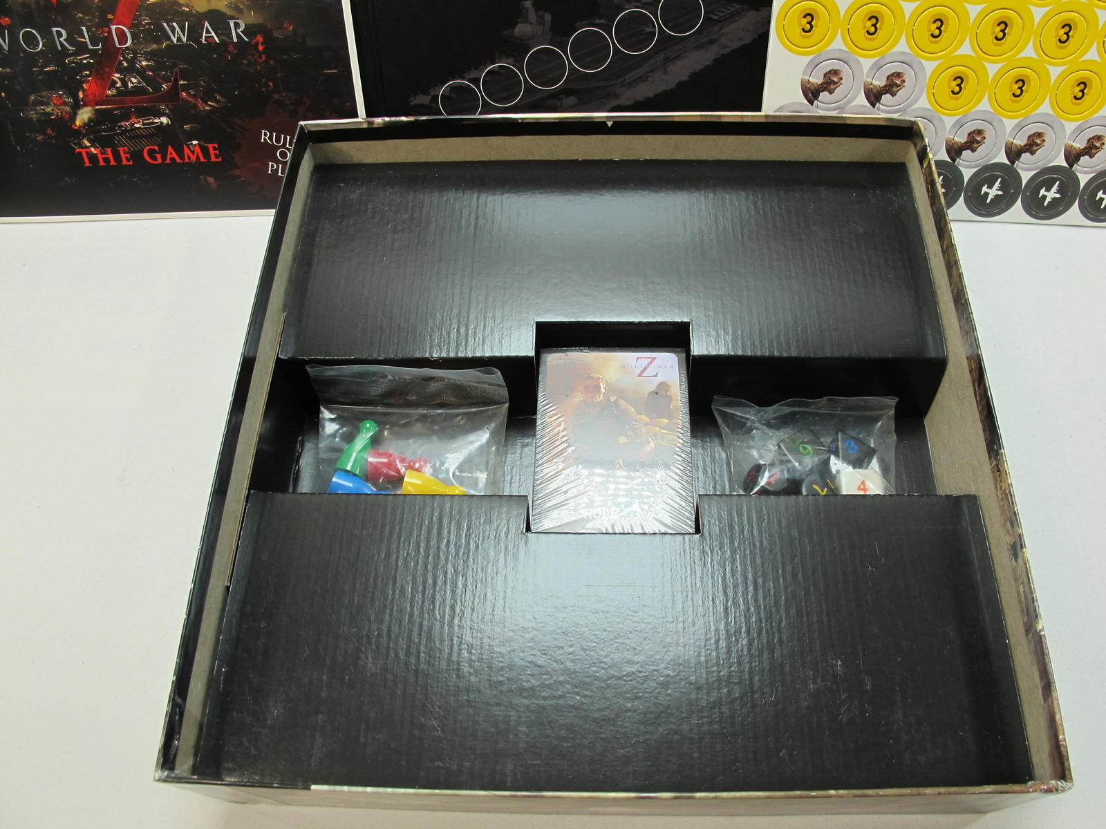 World War Z 2013 Board Game University Games Complete New Open Box