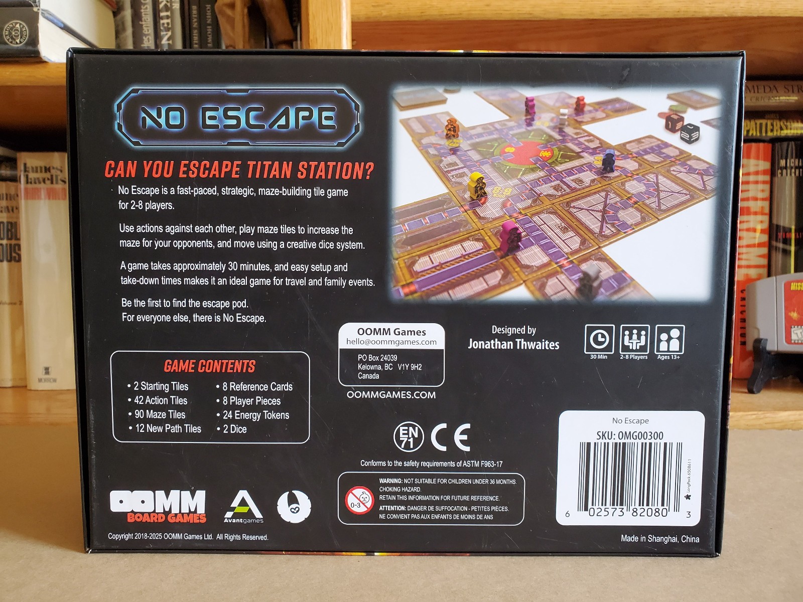 No Escape: Strategic Maze-Building Game – COMPLETE – OOMM & Avant Games – 2025