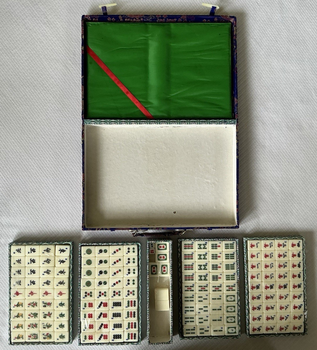 Vintage MCM Chinese Mah Jong Mah-Jongg Tile Game in Silk Case NEW Tiles READ
