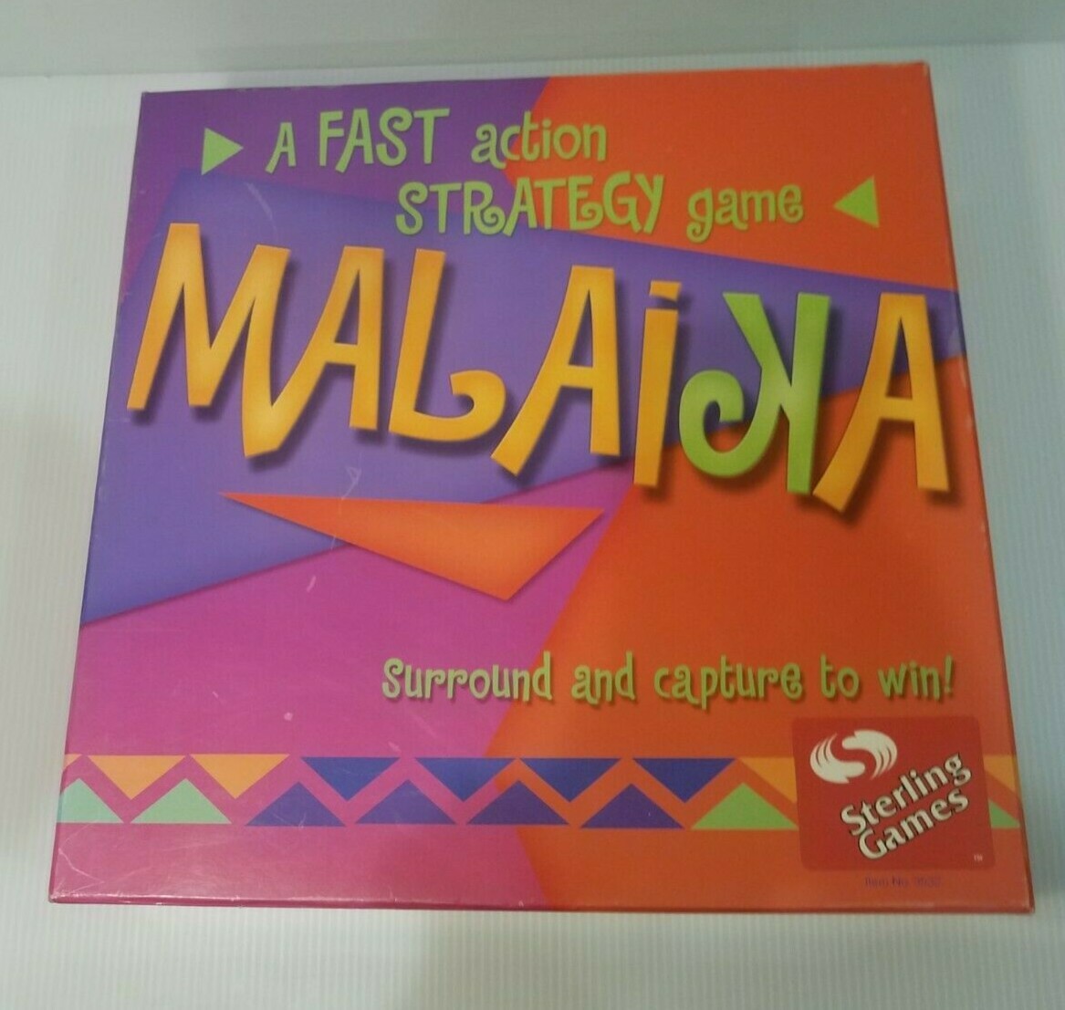 Malaika Strategy Board Game Surround and Capture RARE VTG Sterling Games 2003