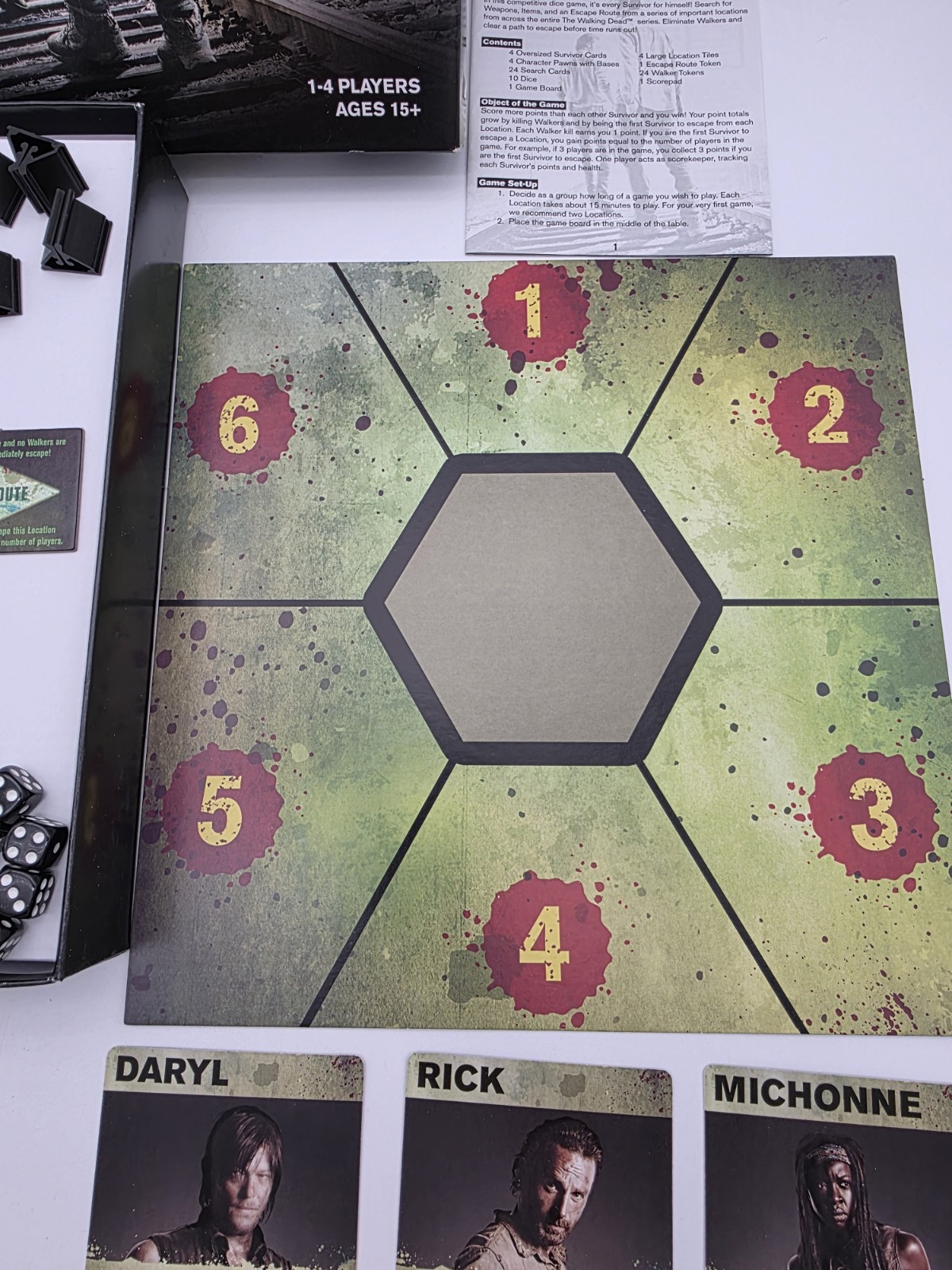 THE WALKING DEAD dont look back DICE GAME BOARD GAME amc CRYPTOZOIC Complete