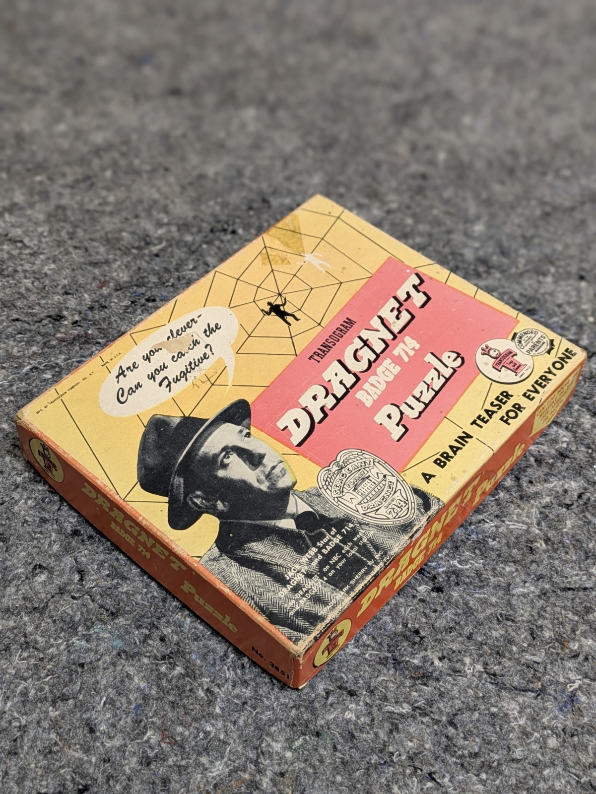 Transogram DRAGNET Badge 714 Brain Teaser Game Puzzle 1955 USA Vintage 50s