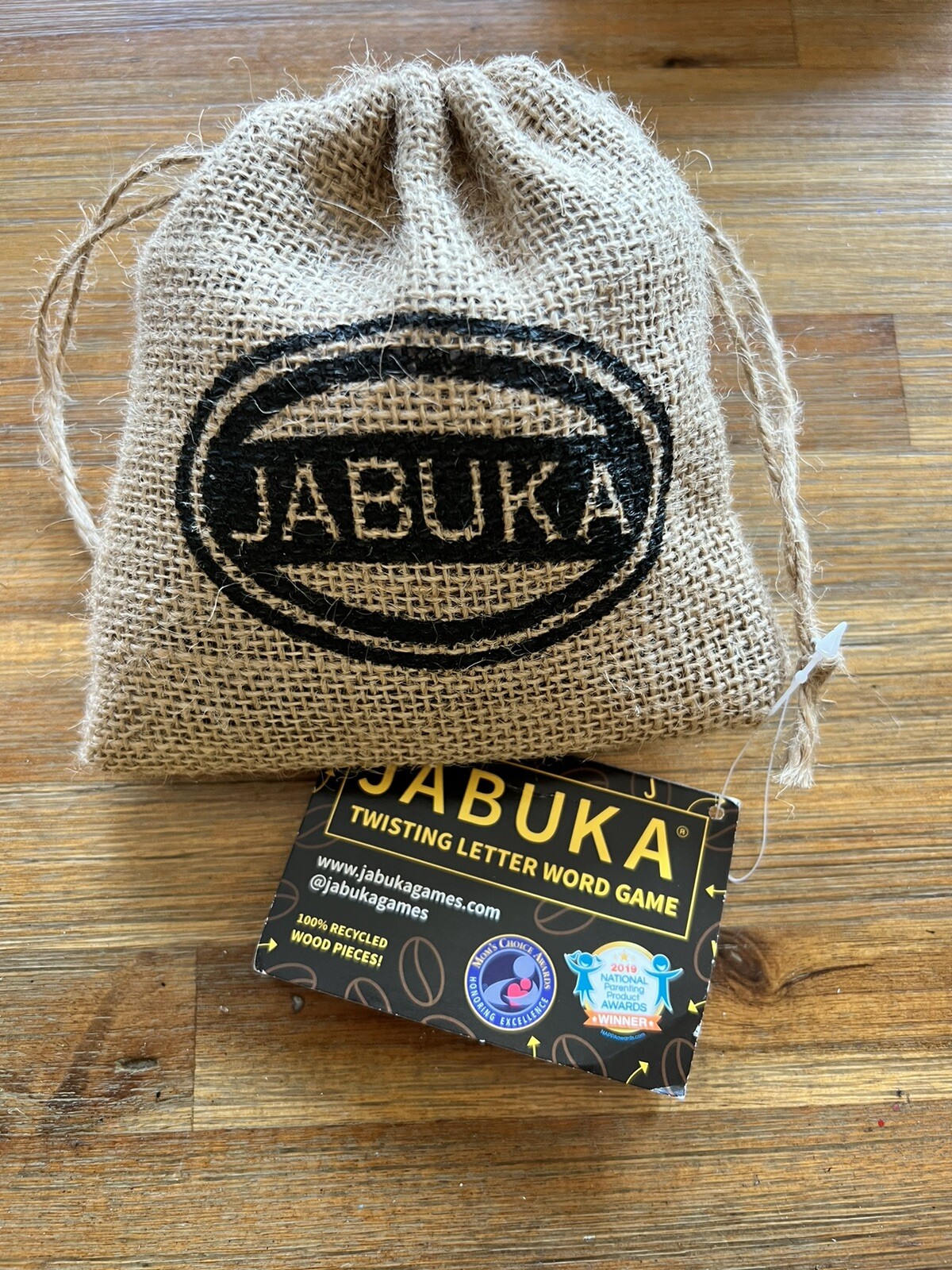 JABUKA Twisting Letter Word Game Puzzle Brand New Never Used – 2019 Award Winner