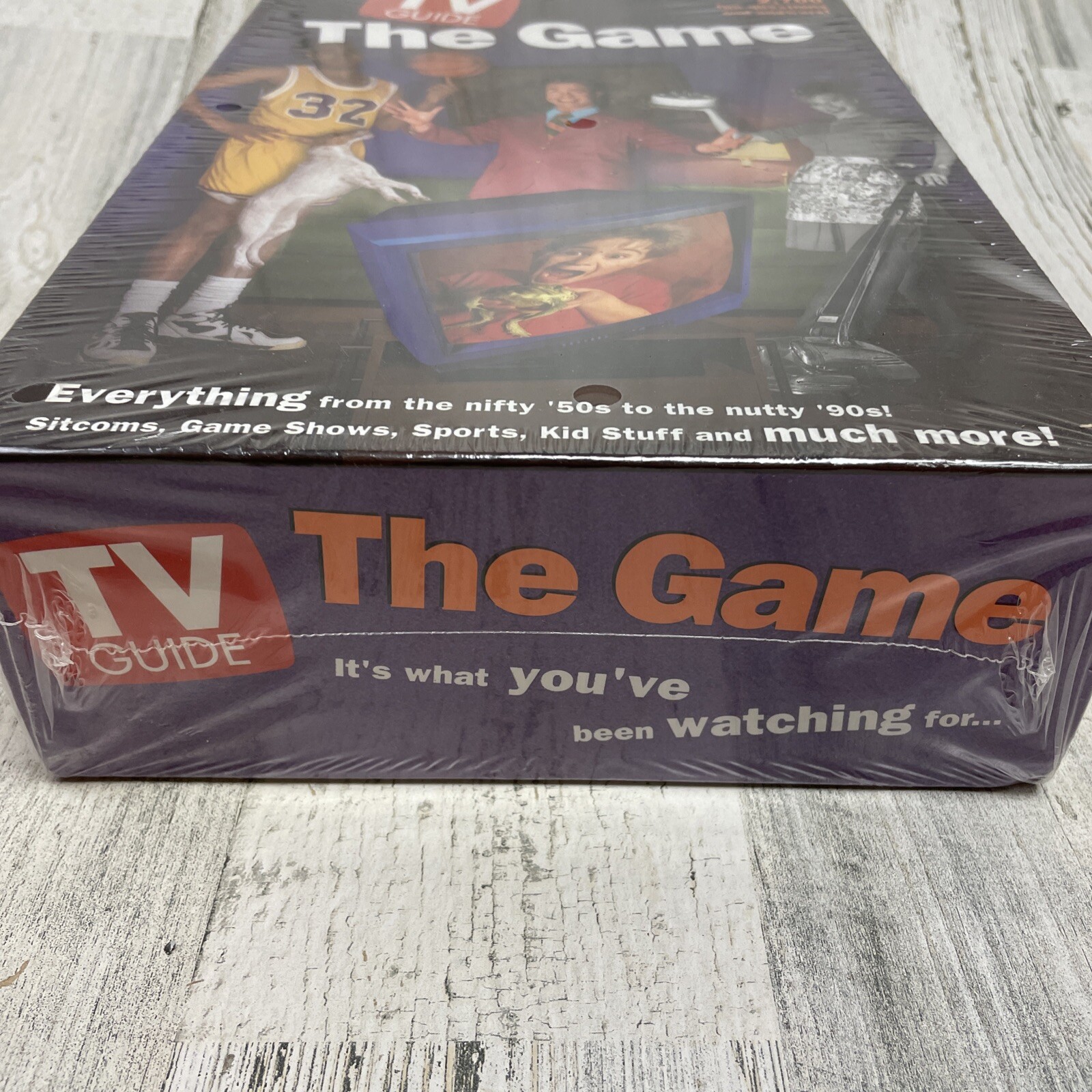 NEW TV Guide The Game 1997 w/2700 Fun Questions And Answers FREE SHIPPING