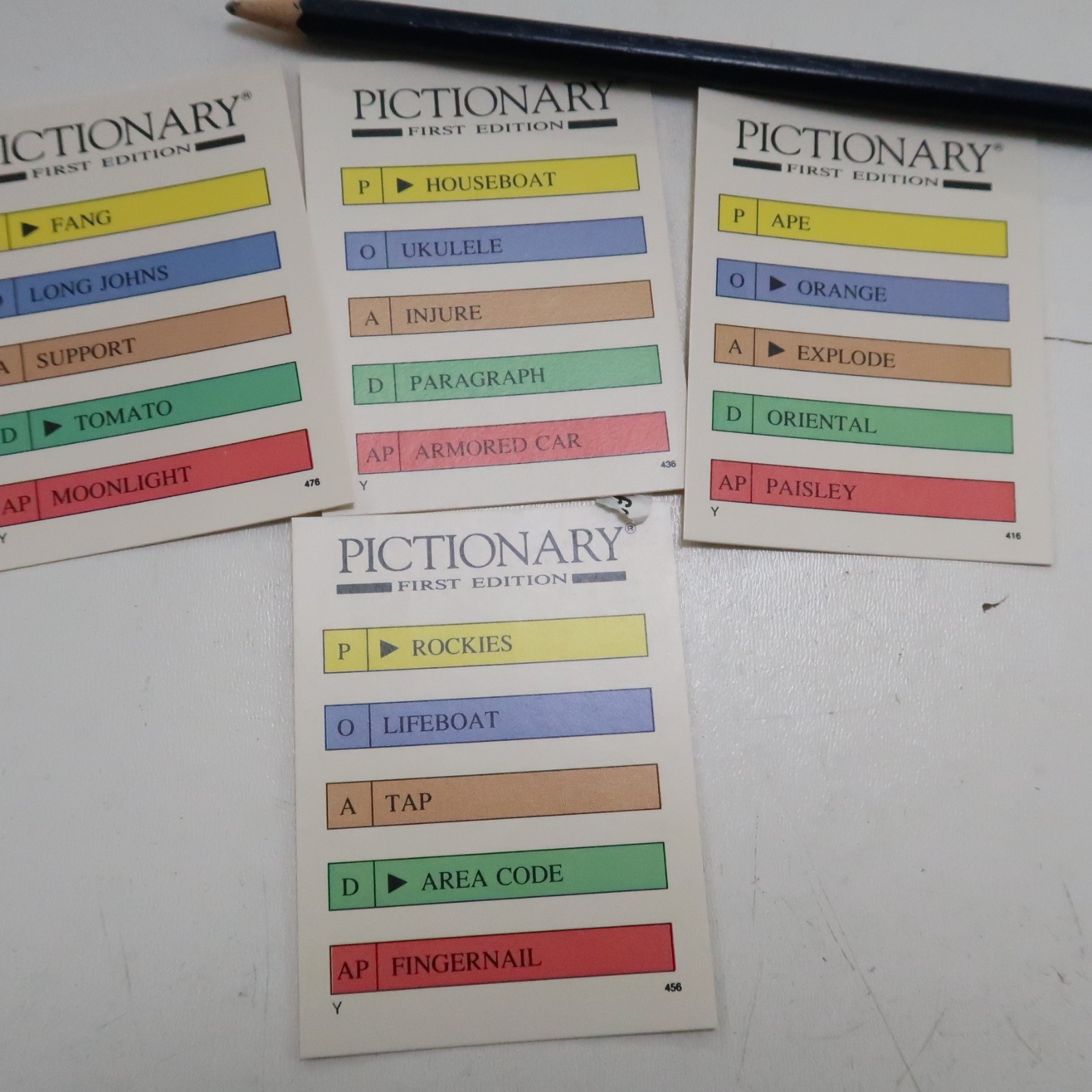 1985 Pictionary First Edition Board Game, 3 to 16 players Ready to play Complete