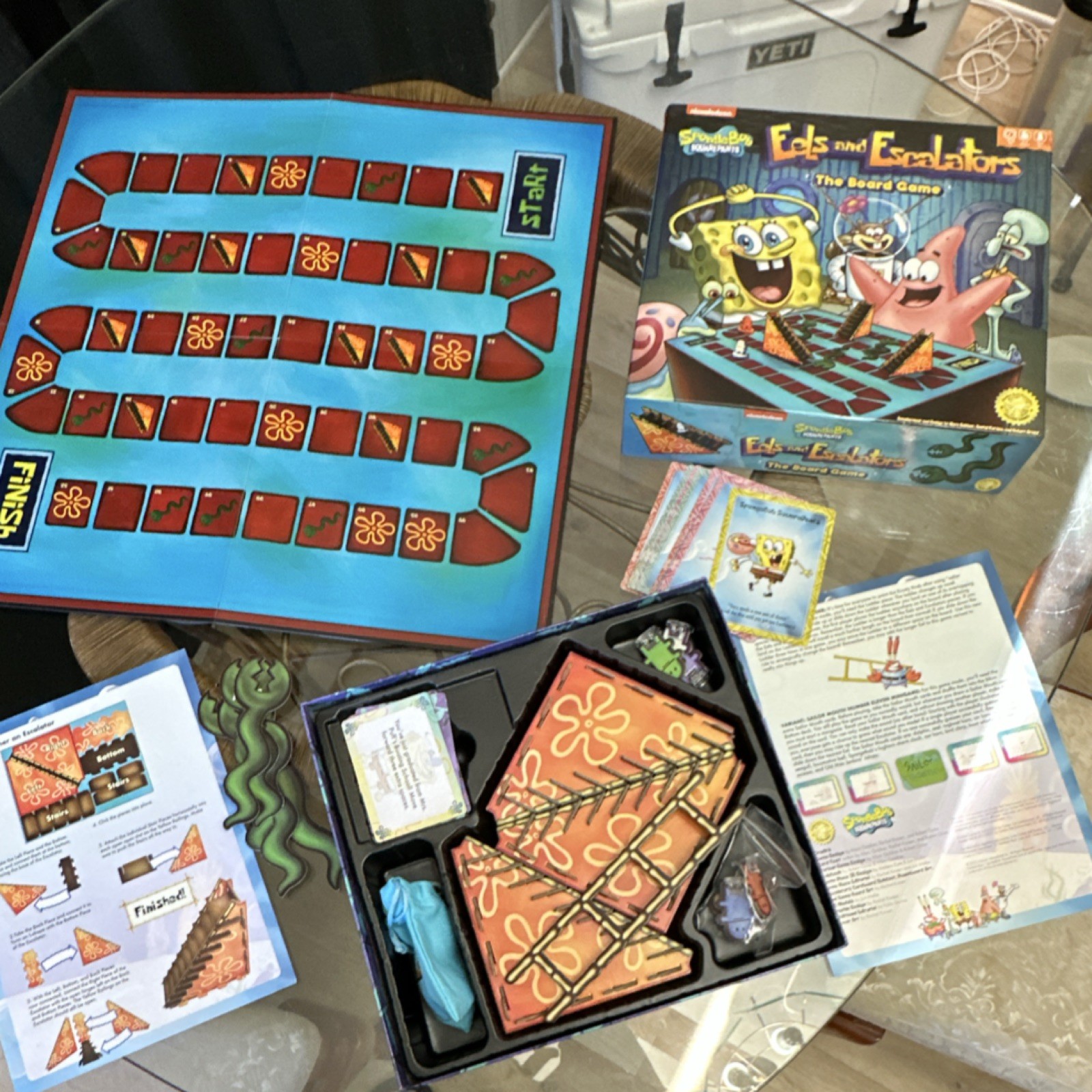 Nickelodeon Eels and Escalators Board Game with Custom Dice & Character Pieces