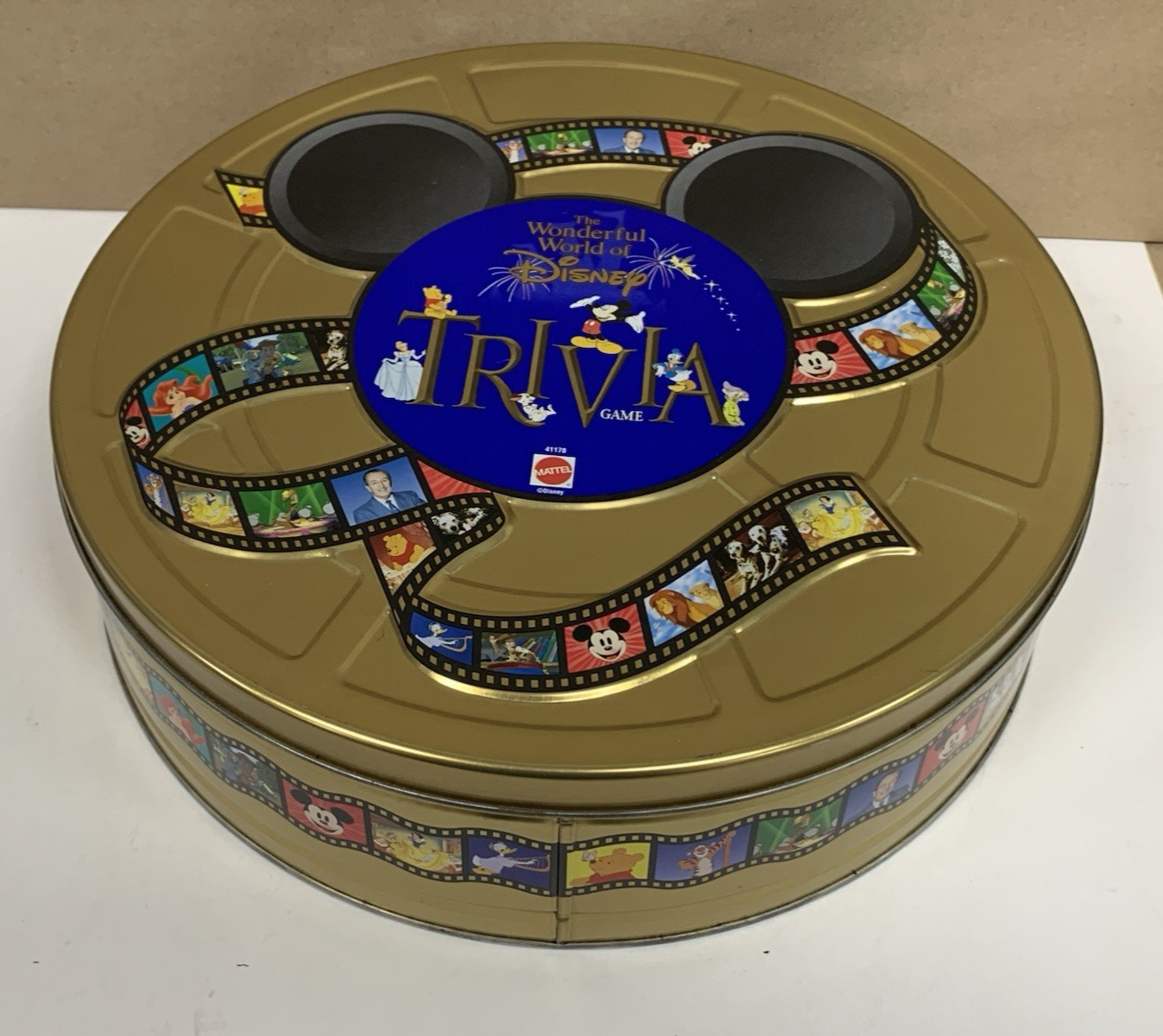 Vintage 1990’s 1997 The Wonderful World Of Disney Trivia Game in Tin Complete