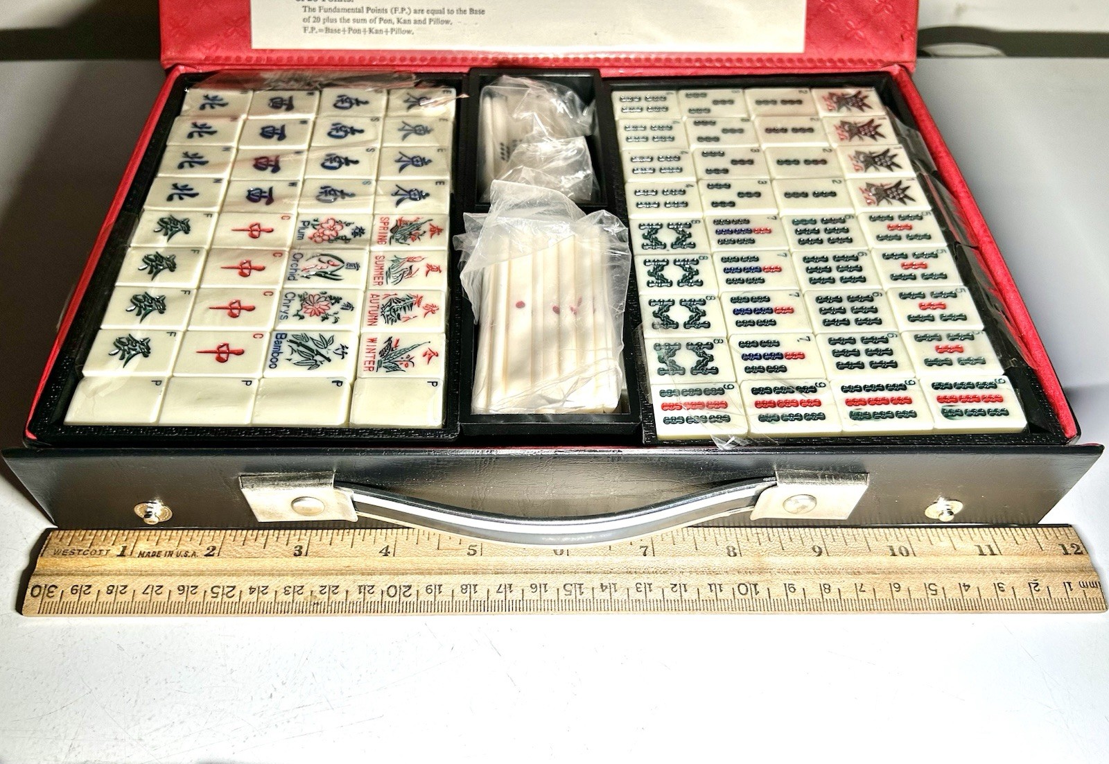 Vintage Japanese Phenolic & Bamboo Mah Jong Set & Case 144 Tiles