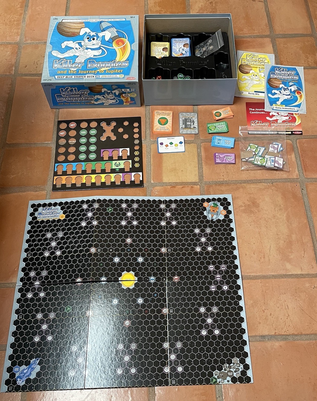 Killer Bunnies And The Journey To Jupiter – Deep Blue Starter Deck by Playroom