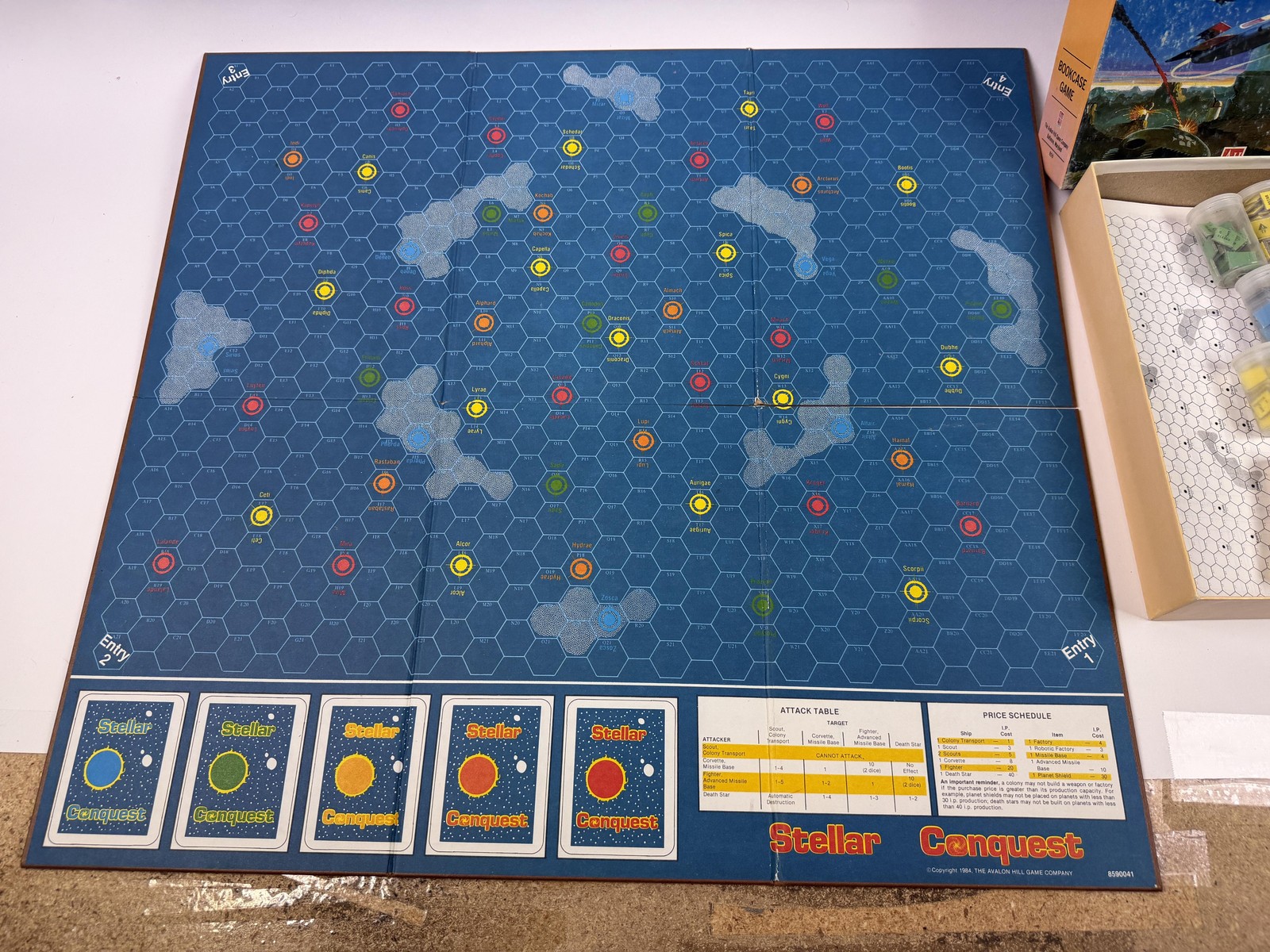 Vintage 1984 Avalon Hill Stellar Conquest Board Game Space Strategy USA Bookcase