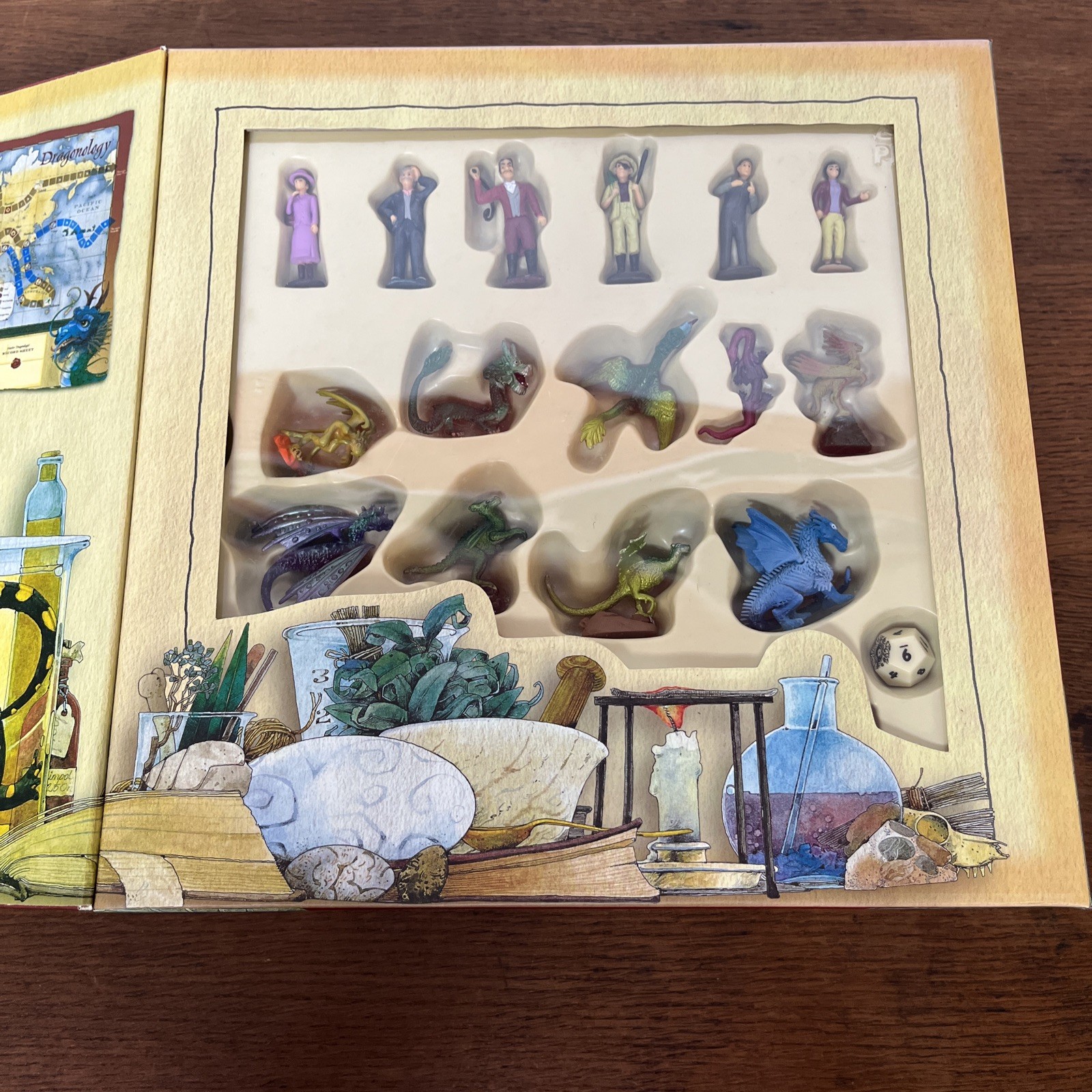 Dragonology The Game Board Game by Sababa Toys Based on Book Series 2006
