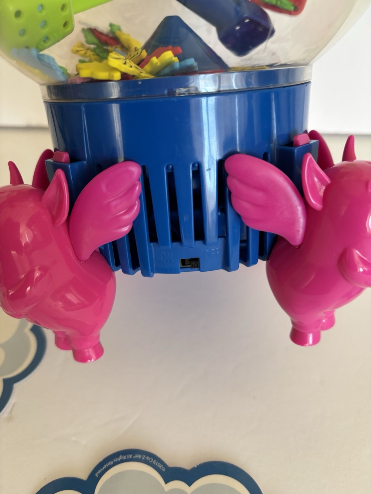 CRA-Z-ART THE FLYING PIGS KIDS GAME