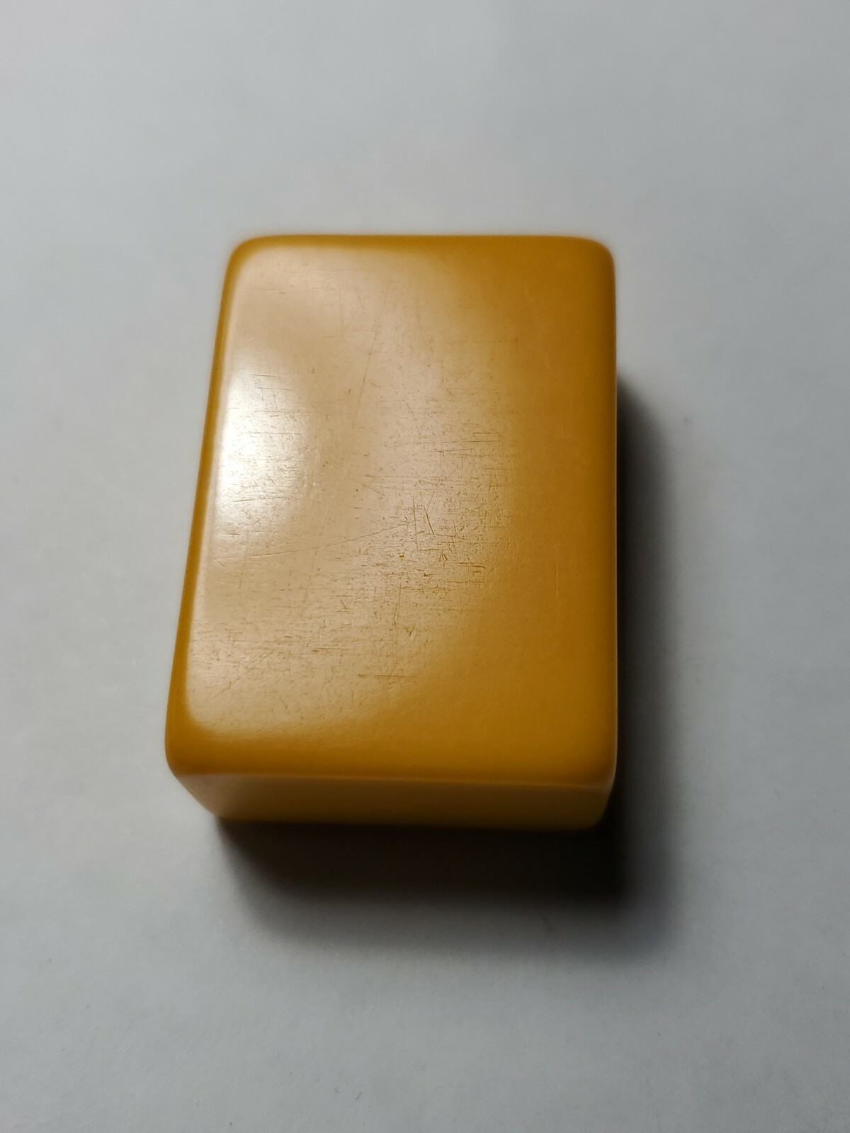 VINTAGE MAH JONG TILES CHINESE BAKELITE 1 1/4″ tall 7/8″ wide 1/2″ thick