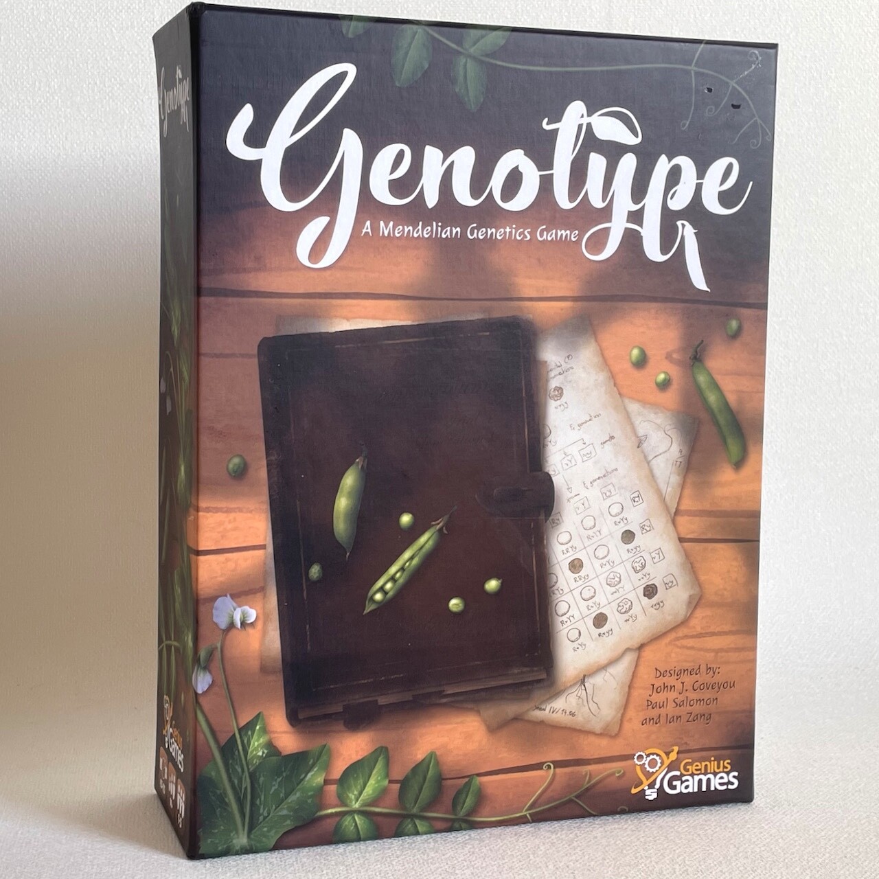 Genotype: A Mendelian Genetics Board Game by Genius games – Mint Condition
