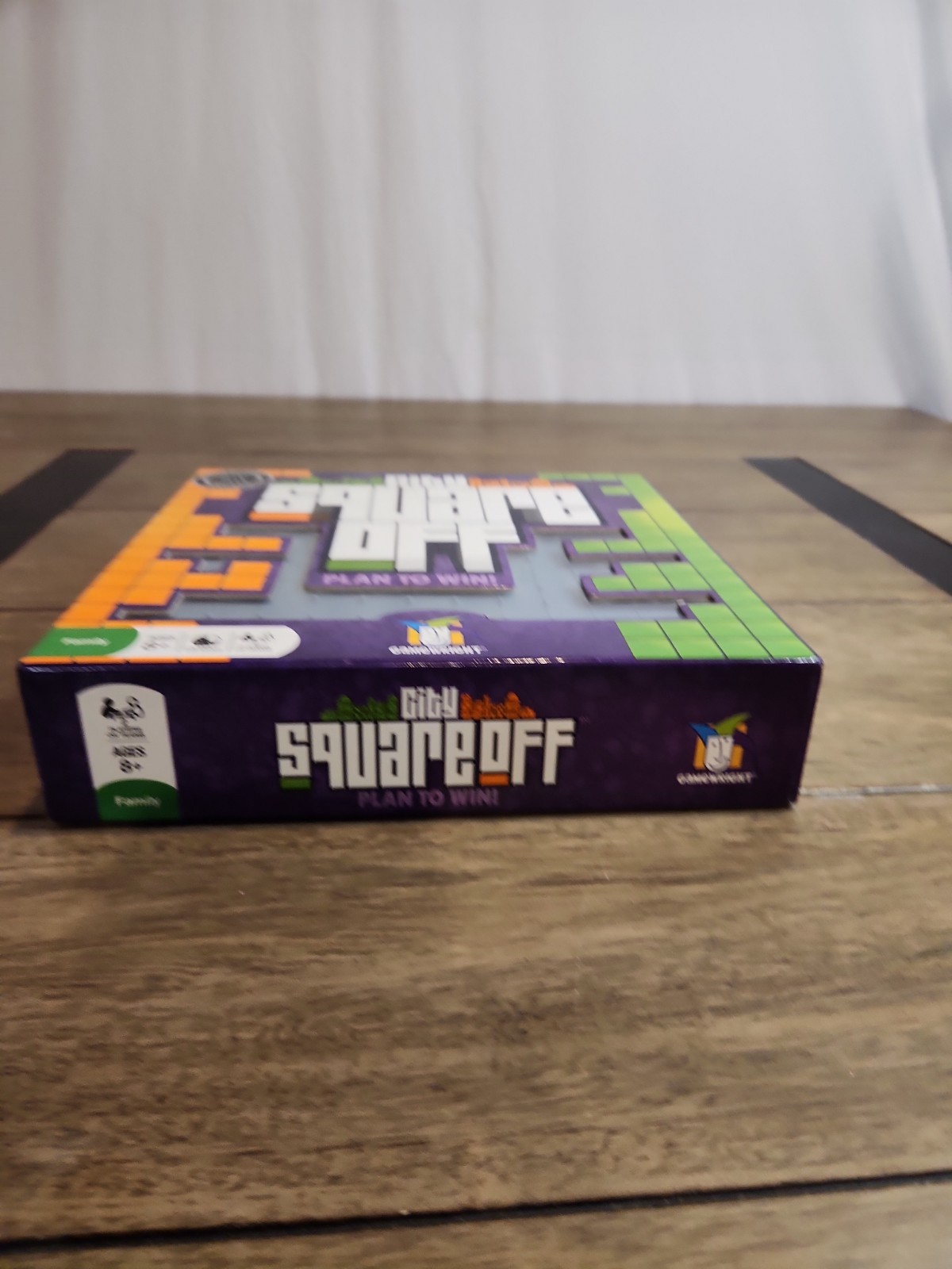 City Square Off COMPLETE Gamewright 2011 Strategy Planning Head to Head