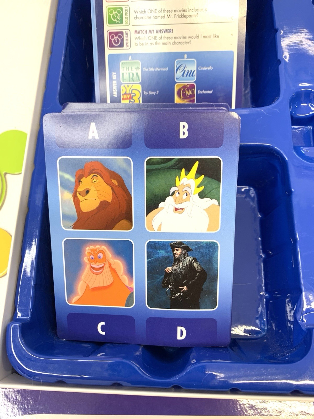Pictopia: Disney Edition Trivia Board Game Family 1000+ Questions COMPLETE