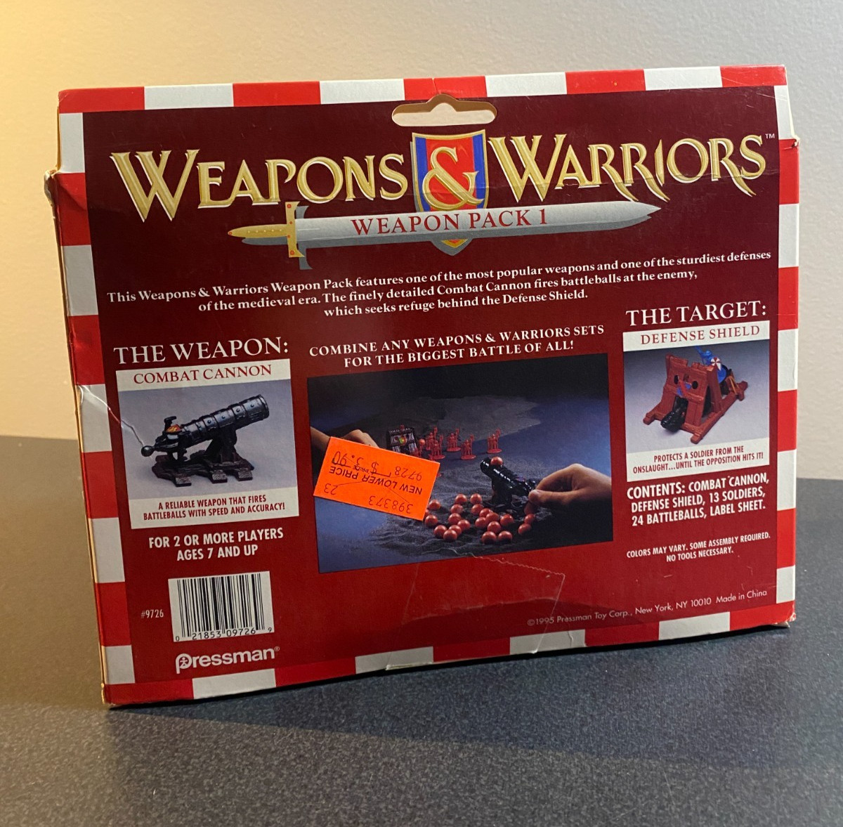 1995 Pressman Weapons & Warriors Weapon Pack 1 (Open Box)