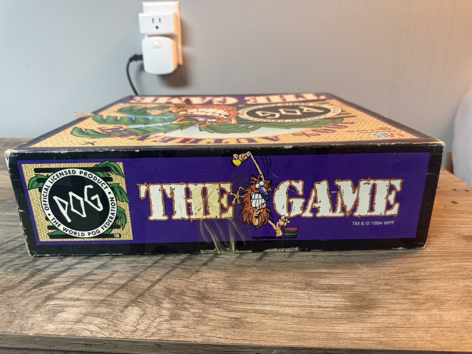 VINTAGE THE WORLD POG FEDERATION POG THE GAME BY MILTON BRADLEY 1994
