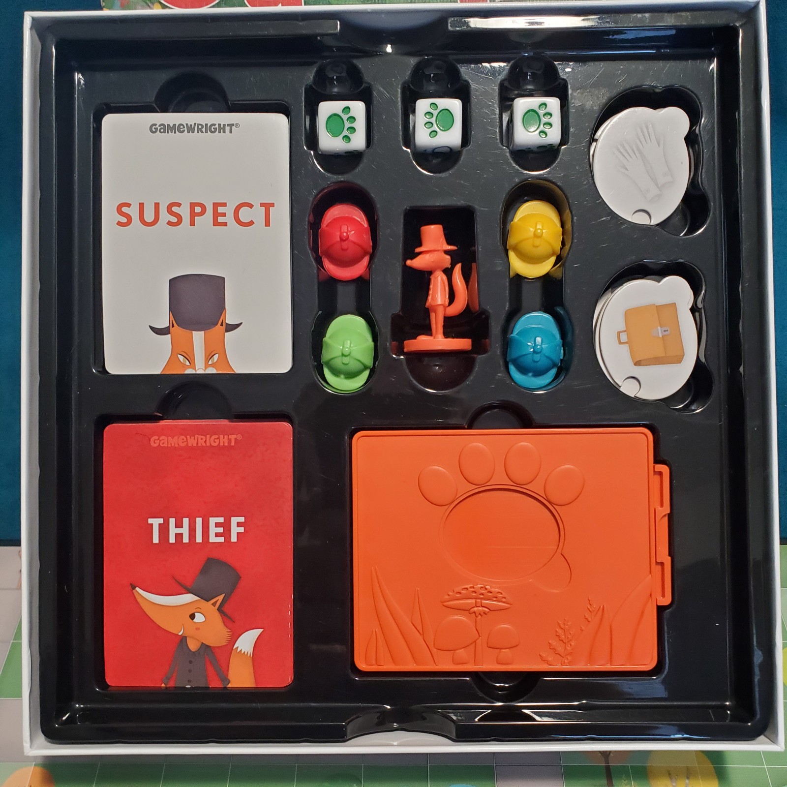 Outfoxed! Board Game 2015 Family Cooperative Whodunnit Gamewright