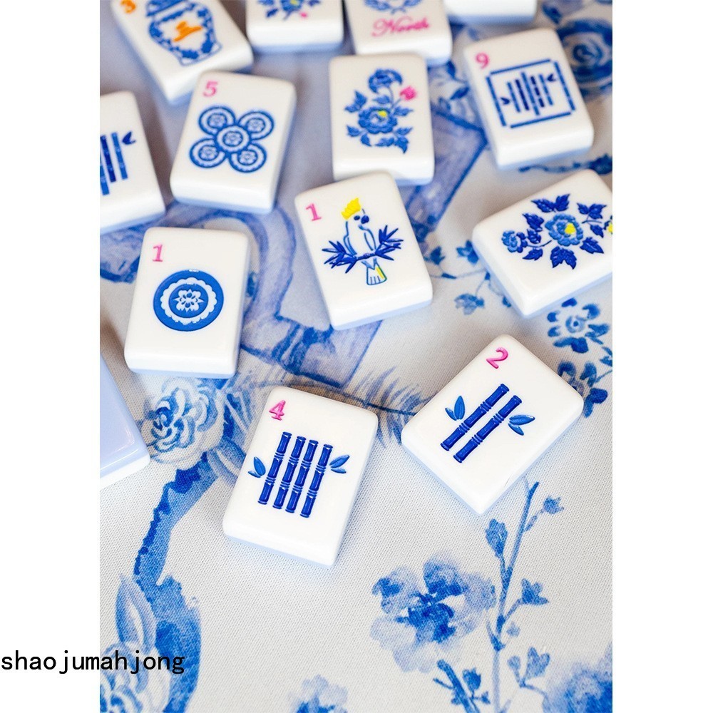 NEW Vibrant Layered Mahjong Tiles – Full American Set 160Tiles – Blue and White