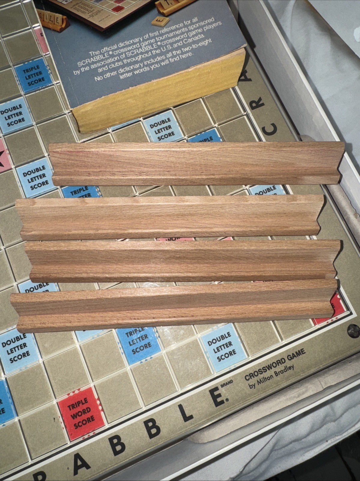 Scrabble Deluxe Edition Rotating Turntable Board Game Vintage 1989