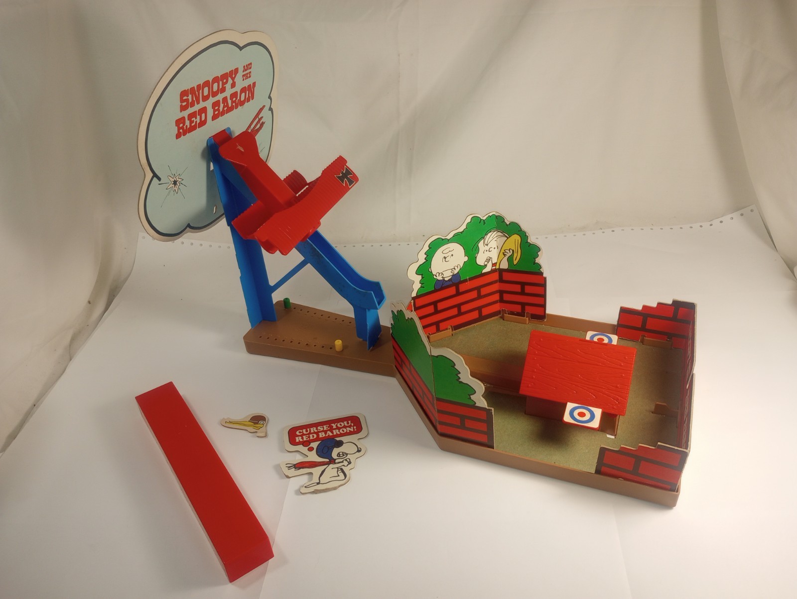 Vintage 1970 Snoopy And The Red Baron Skill and Action Game Milton Bradley