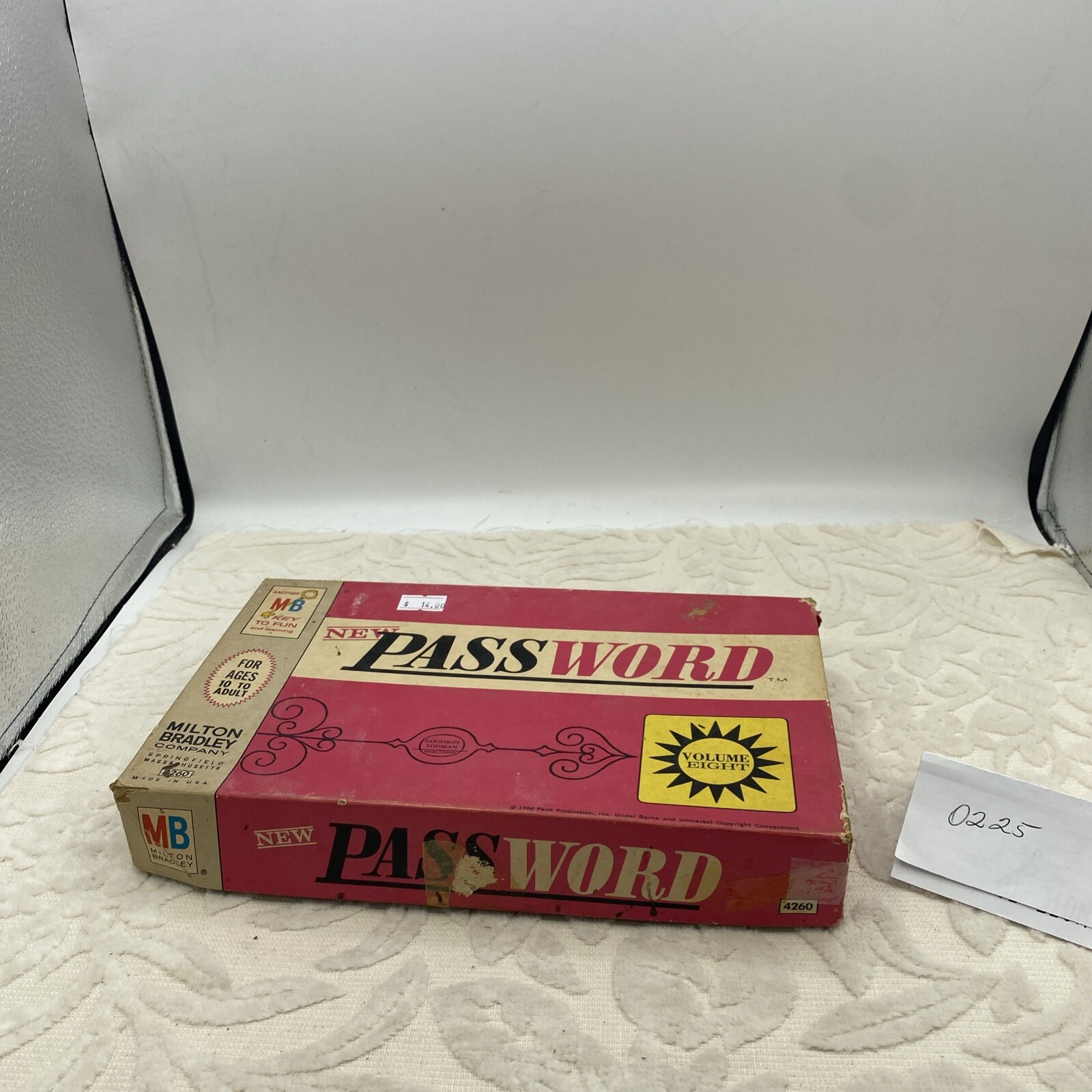 Milton Bradley Password Game – Volume 8 Ages 10 And Up Complete Game