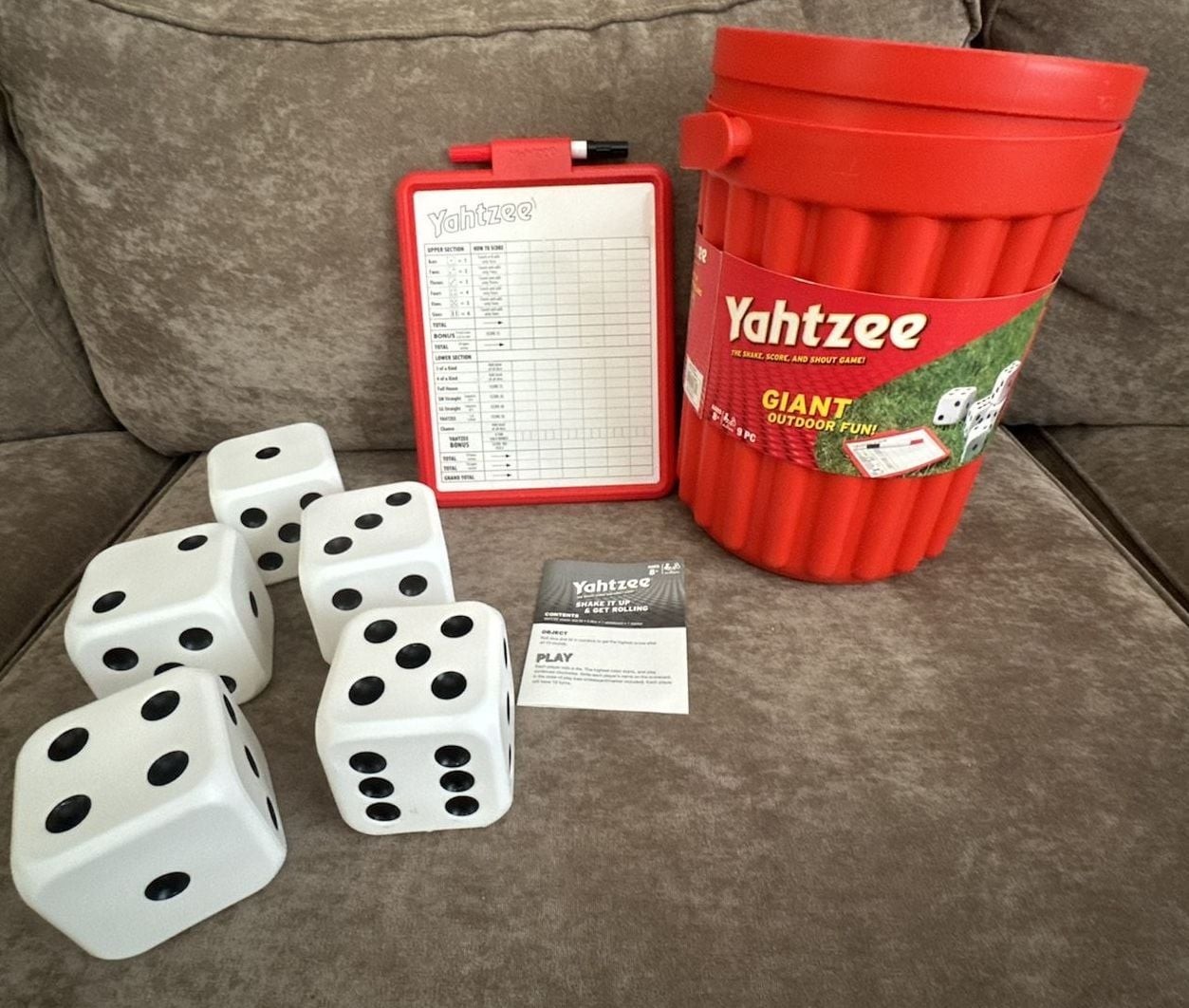 Hasbro Yahtzee Giant Outdoor Fun 9-Piece Lawn Game Set