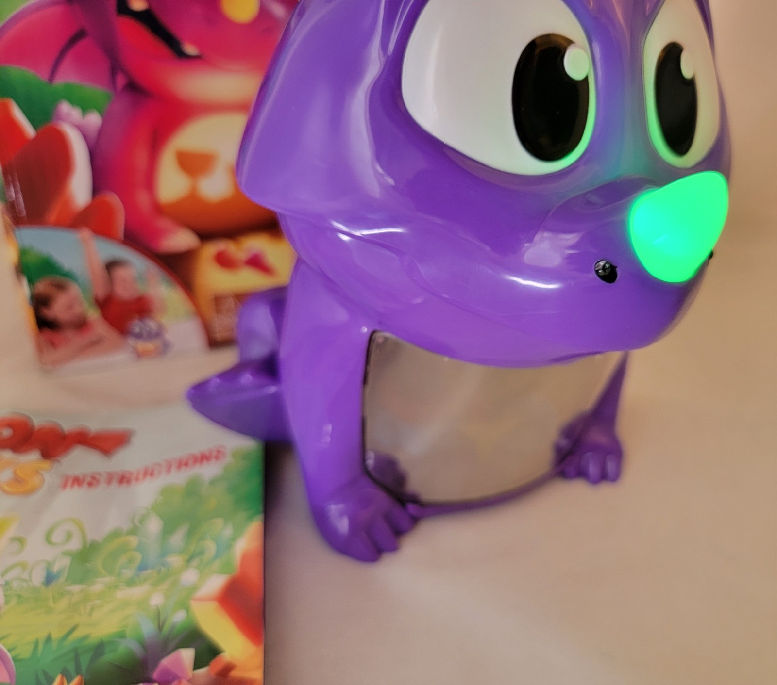 Dragon Snacks Game Electronic Works Includes 12 Playing Pieces Missing Wings