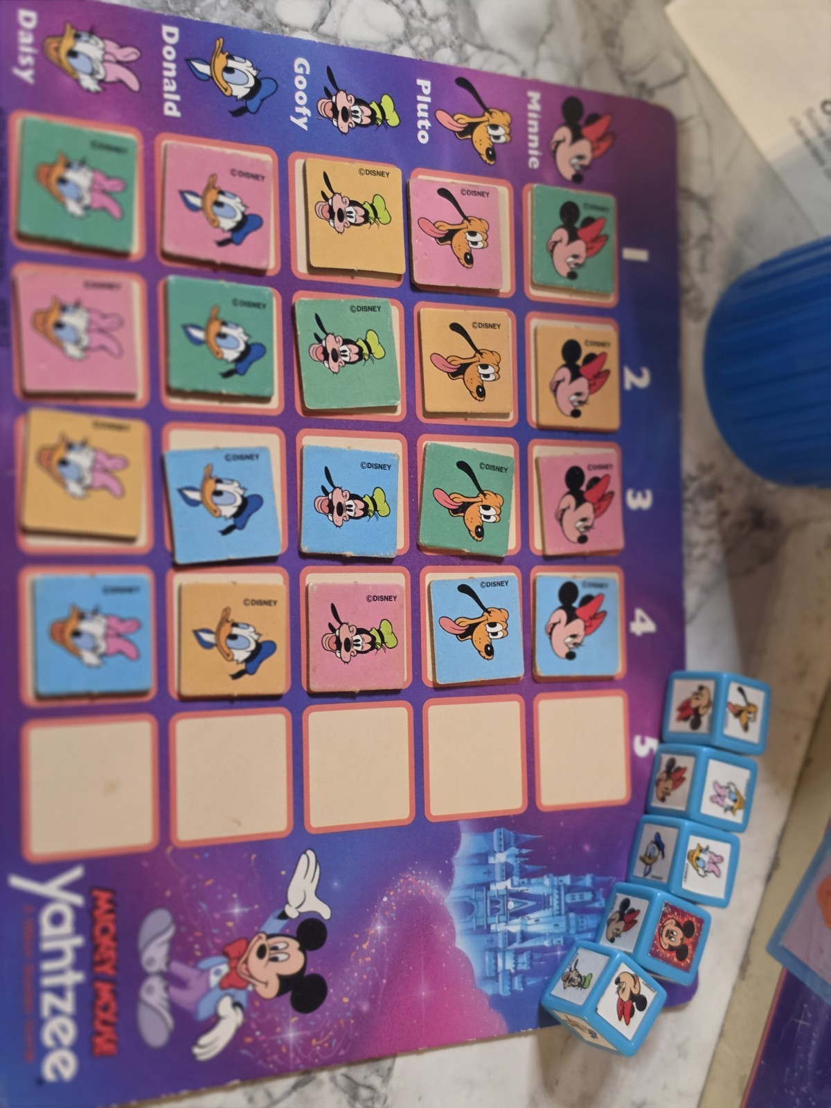 Milton Bradley Mickey Mouse Yahtzee Dice Game Disney Kids Ages 5+ 2-4 Players