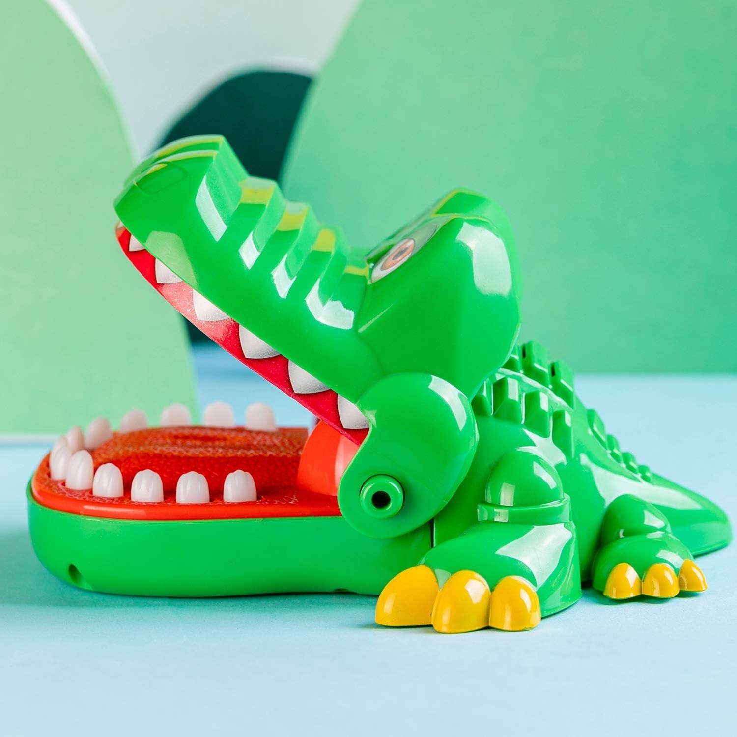 Travel-Friendly Crocodile Dentist Toy – No Batteries Required for Ages 4+