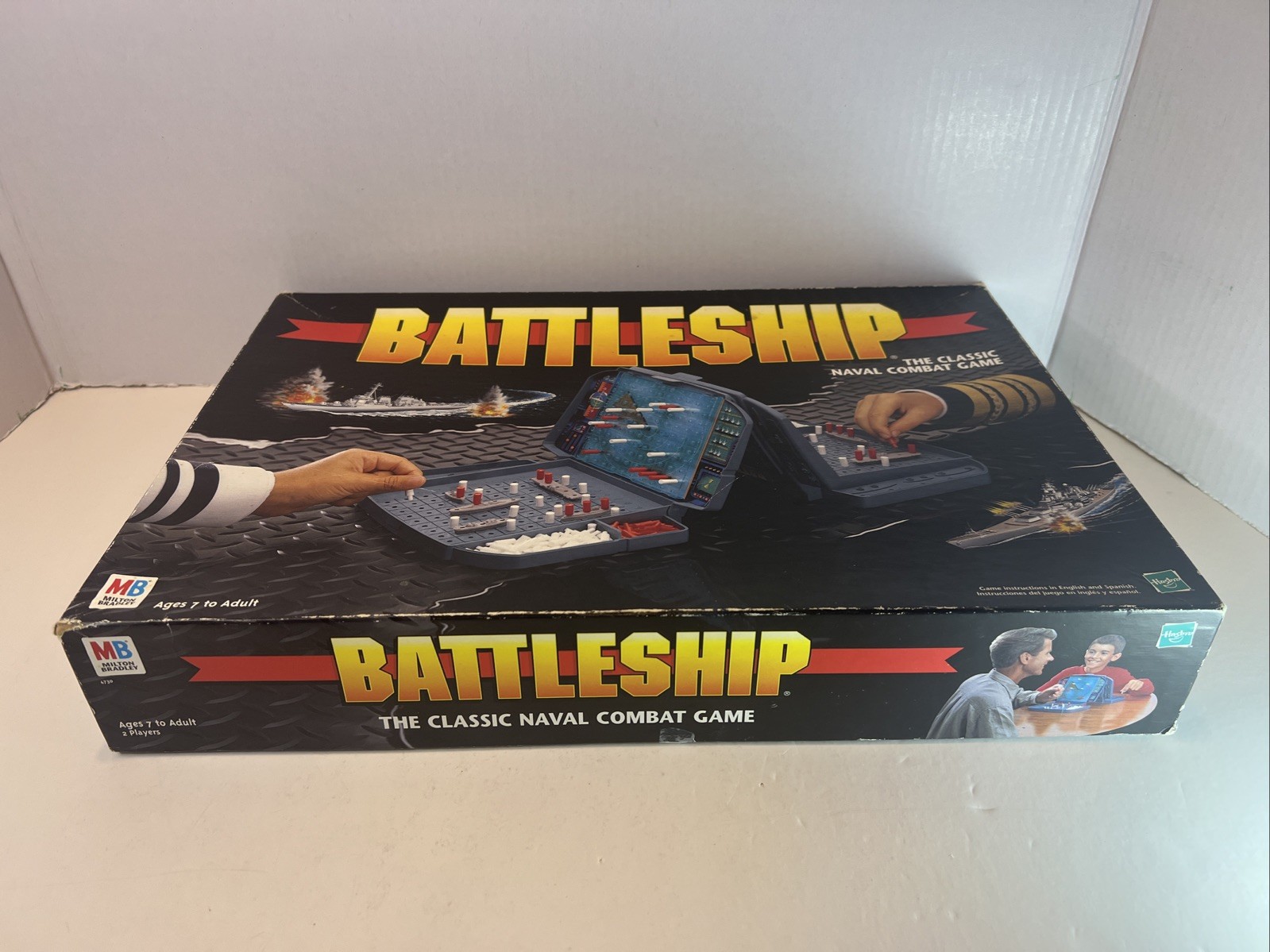 Battleship-The Classic Naval Combat Board Game 1996 Milton Bradley-Complete EUC!