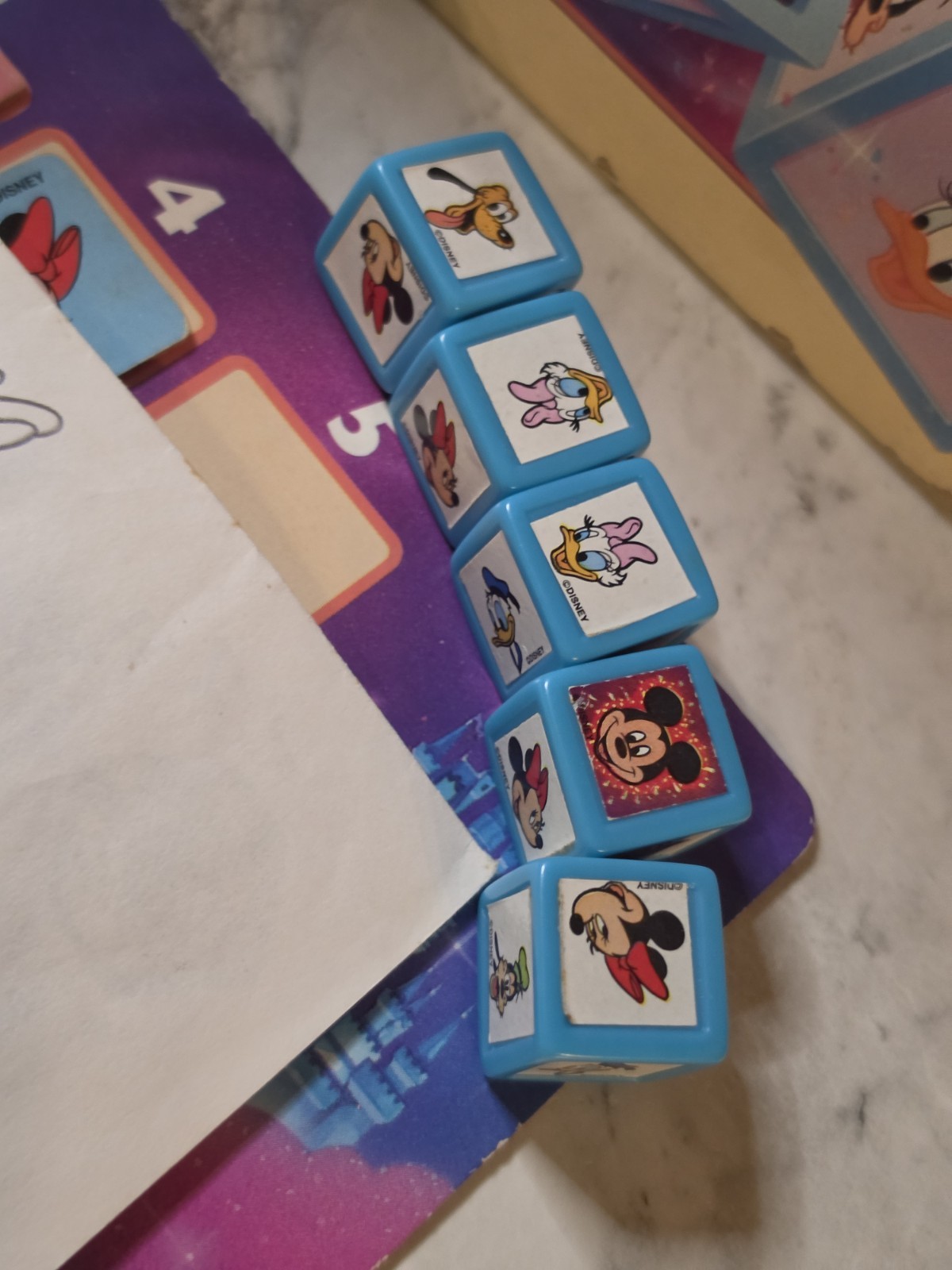 Milton Bradley Mickey Mouse Yahtzee Dice Game Disney Kids Ages 5+ 2-4 Players