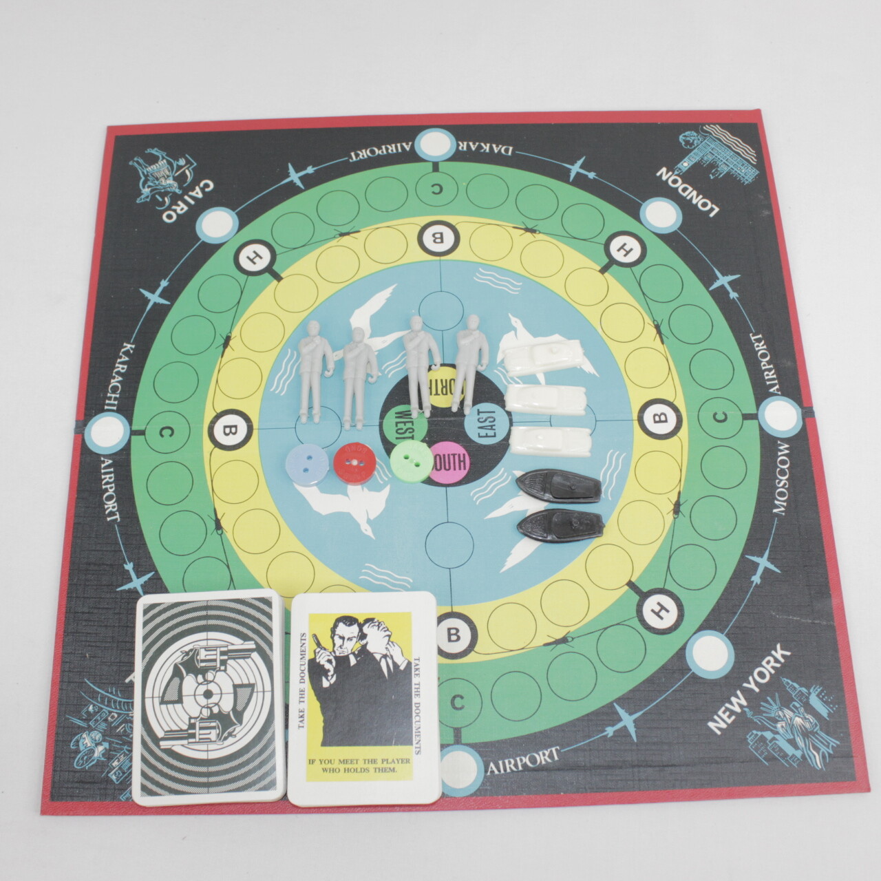 James Bond 007 Secret Service Board Game 1965 Spear’s Games in Original Box