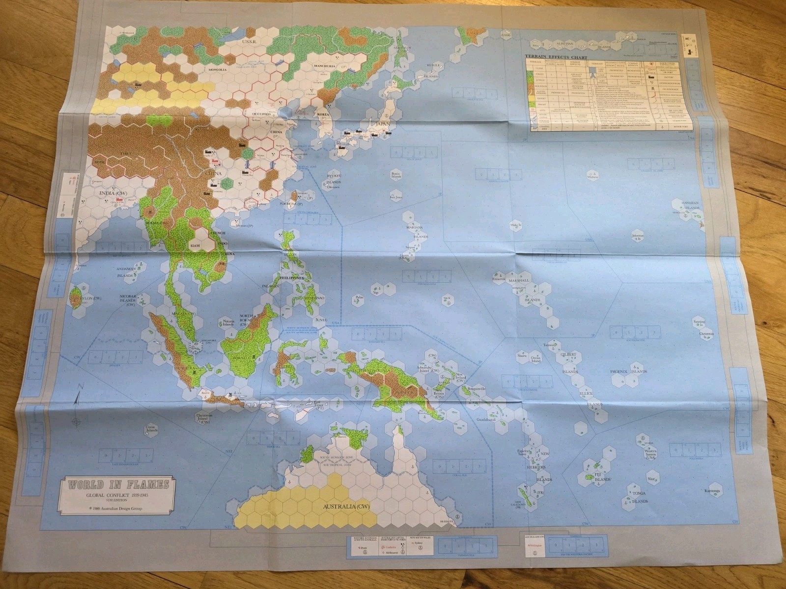 ADG – WORLD IN FLAMES Box Game – WW2 Global Conflict 1939-45 (4th Edition)