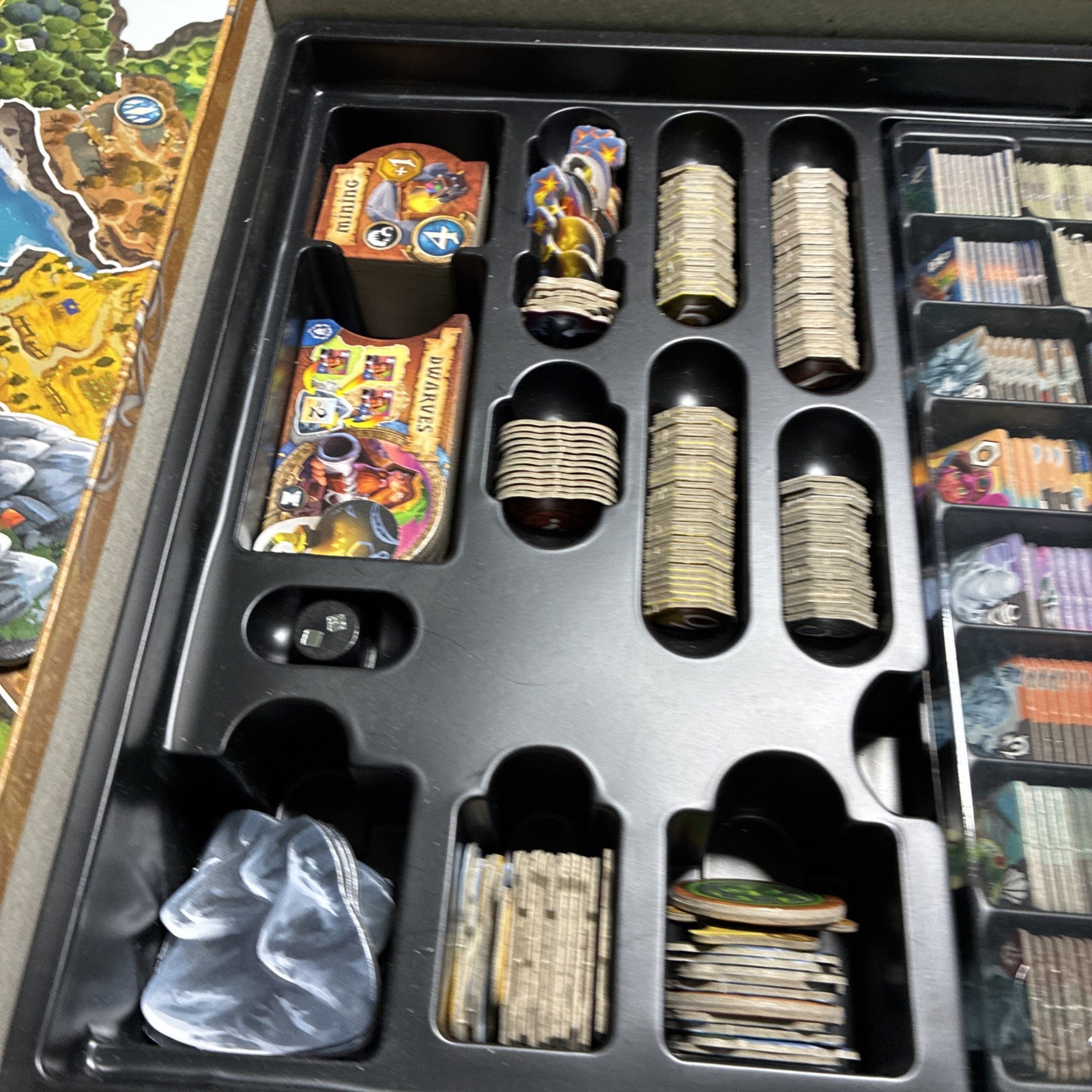 Small World of Warcraft Board Game Days of Wonder Blizzard 2-5 Players Complete