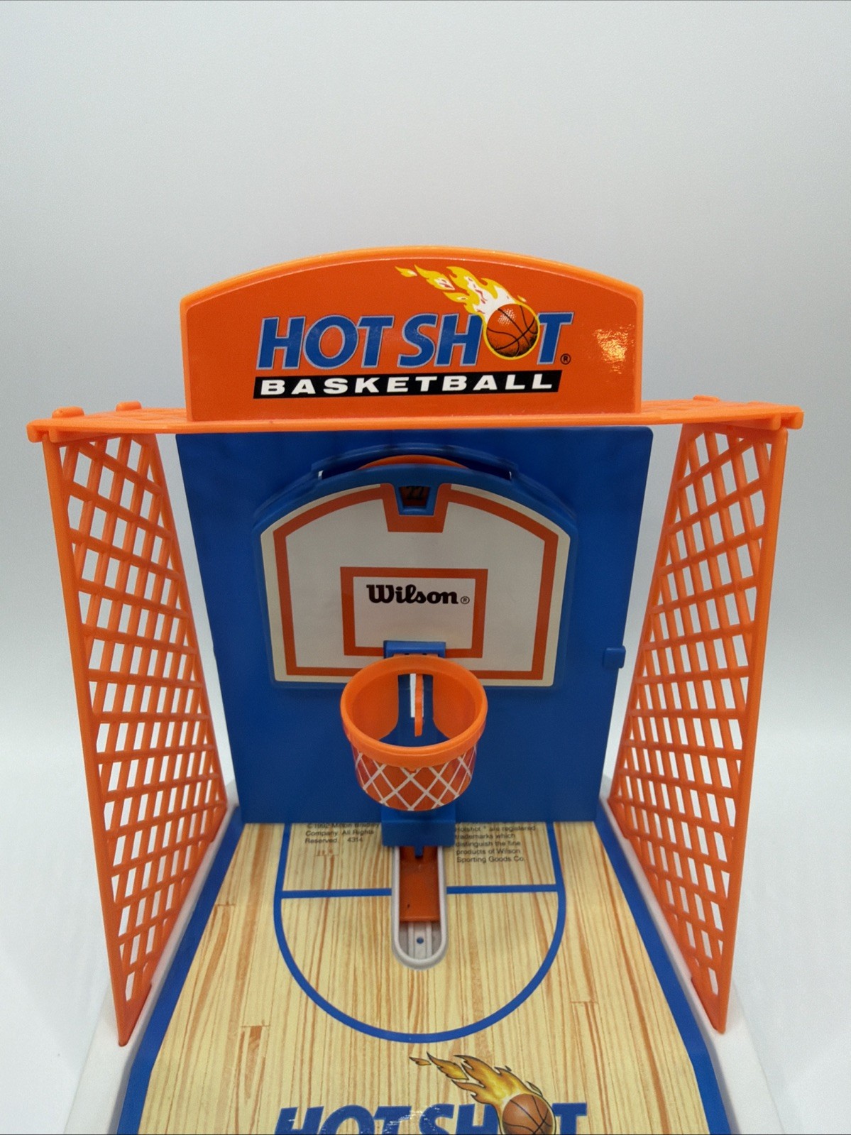 Vintage MB Milton Bradley Travel Hot Shot Basketball Game Complete working 1992