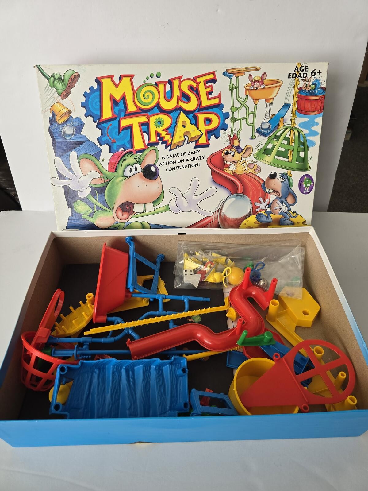 Mouse Trap Board Game – 2005 Classic Family Game