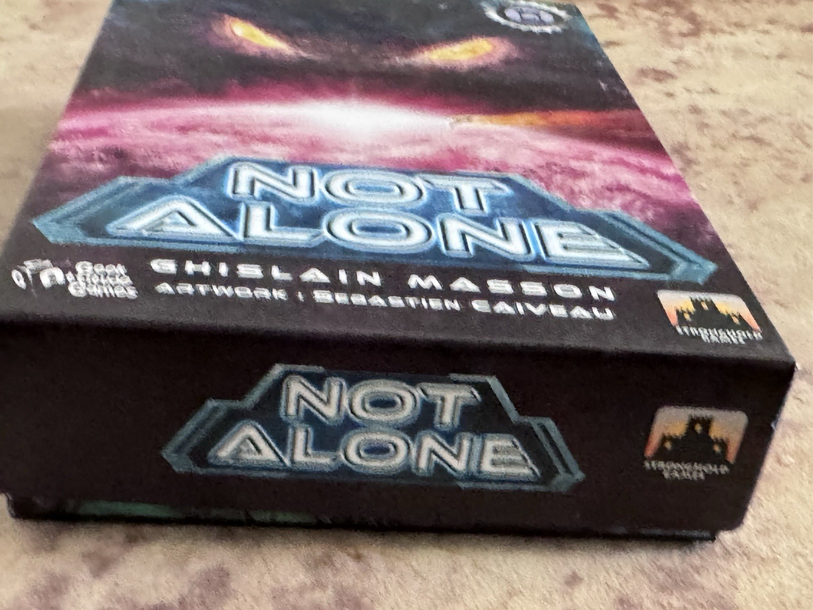 NOT ALONE Board Game – Complete in Box; Excellent – 2016 Geek Attitude Games