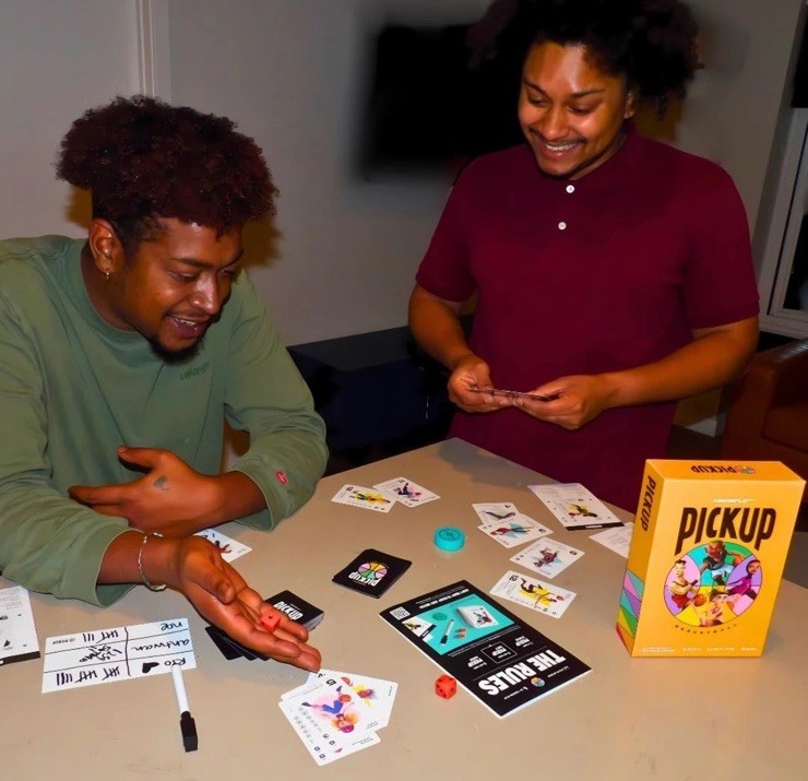 GAMEFLO PICKUP BASKETBALL CARD GAME. NEW/SEALED 2-6 PLAYERS AGES 8+ STRATEGY