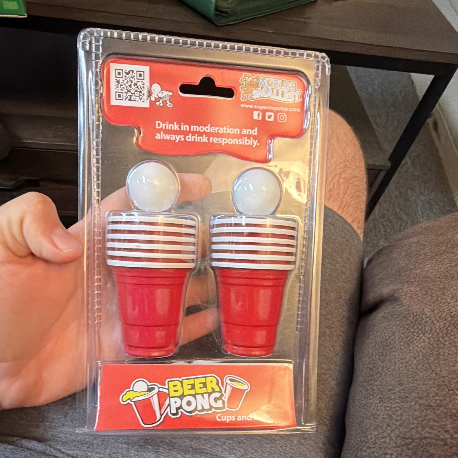 World’s Smallest Beer Pong Miniature Cups & Balls Complete Game Set 21+ 5170