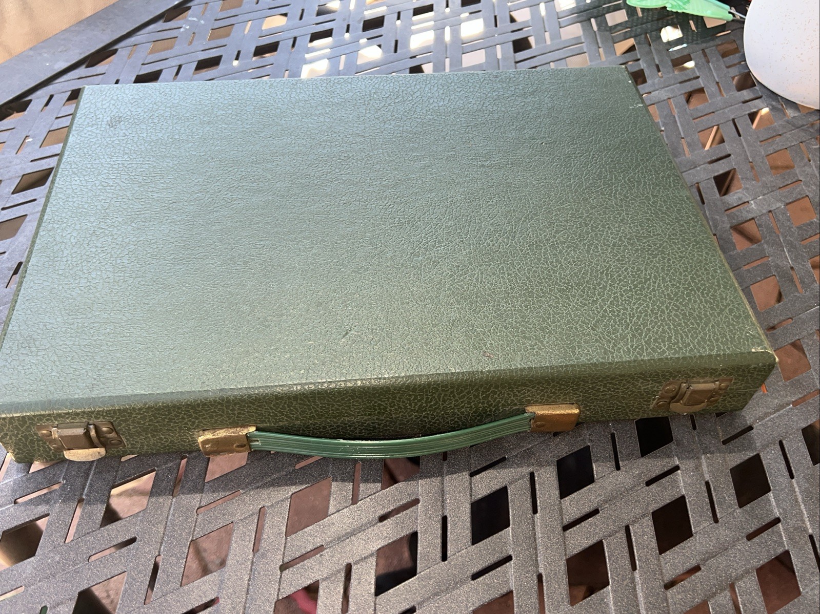 Vintage All-Mart Backgammon Set Bakelite/Catalin Green Swirl – Case Cork Board