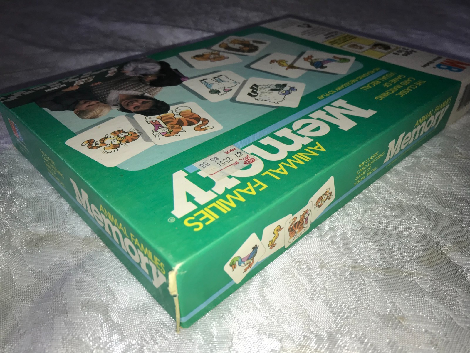 Rare NOS 1986 RAVENSBURGER Classic ANIMAL FAMILIES Kid MEMORY TILE Matching GAME