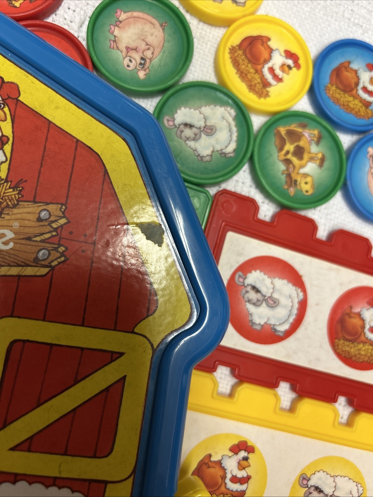 Fisher Price Barnyard Bingo Matching Memory Animal Game Vintage missing 1 piece