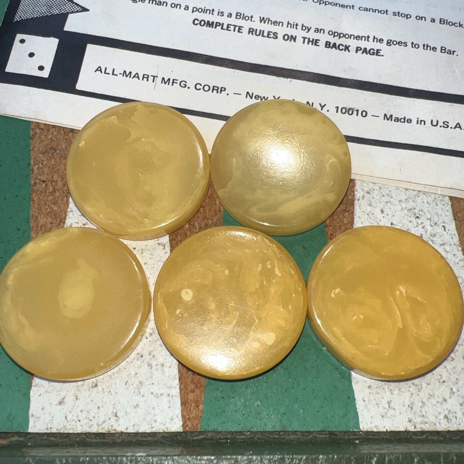 Vintage All-Mart Backgammon Set Bakelite/Catalin Green Swirl – Case Cork Board