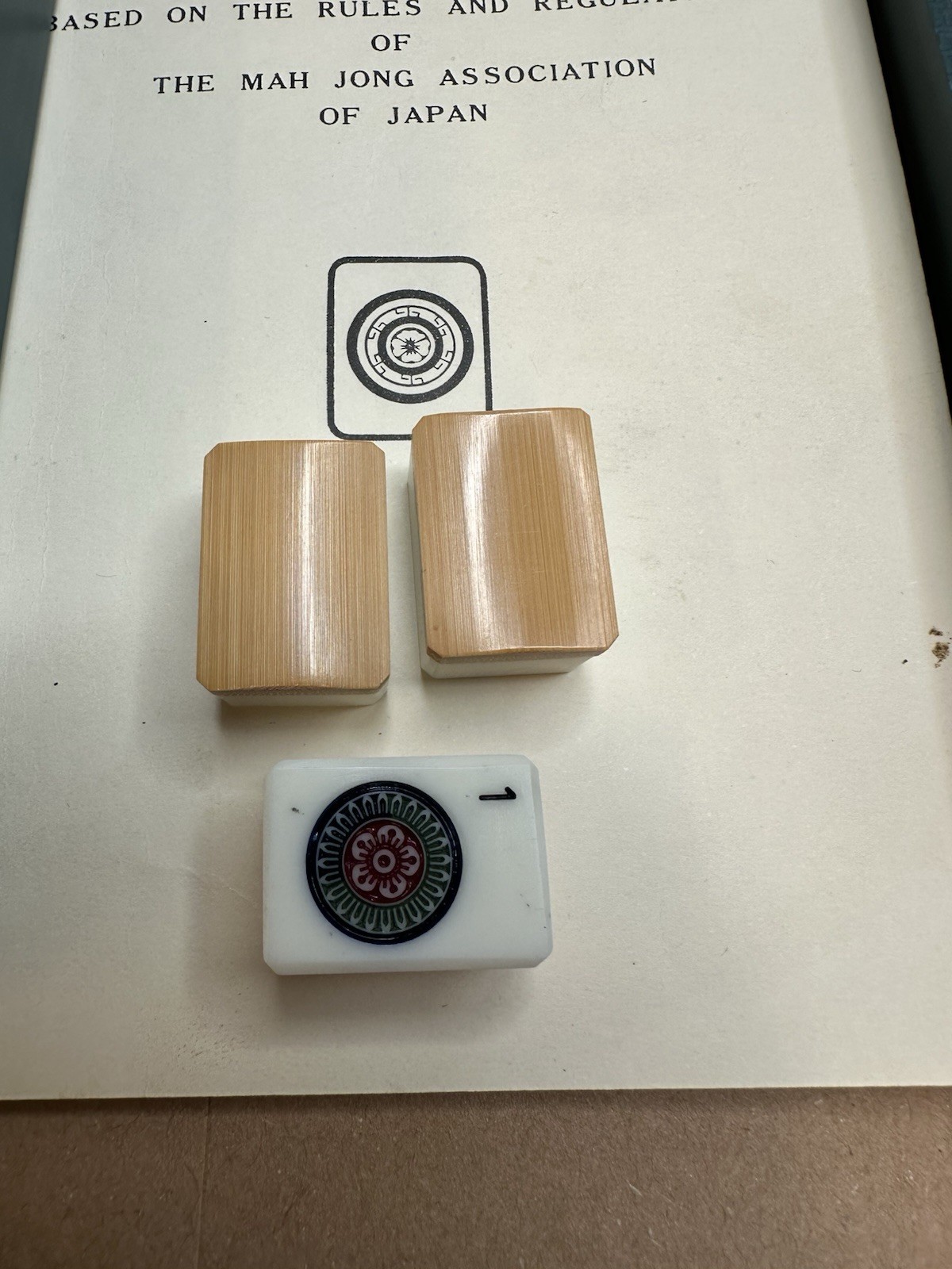 Cool Vintage Mahjong Set Bamboo Backed Tiles Retro Case