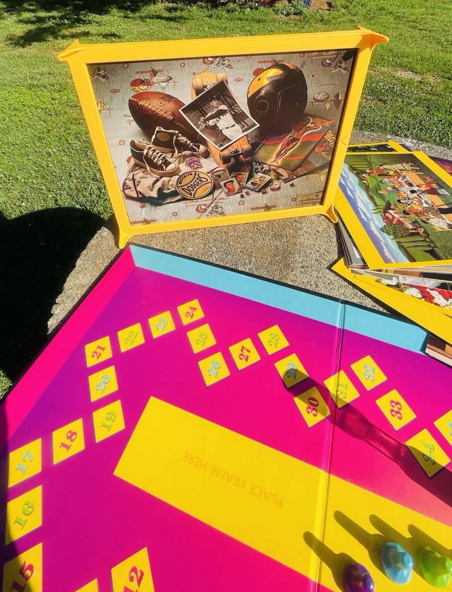 Picture Picture Game “Everyone Sees Things Differently” Golden, 1992, Age Adult