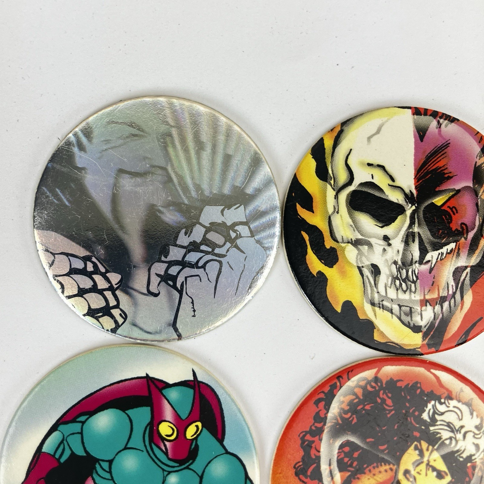 Lot of 20 Pogs Marvel Comics From 1994 X-Men Spiderman Ghost Rider Fantastic 4